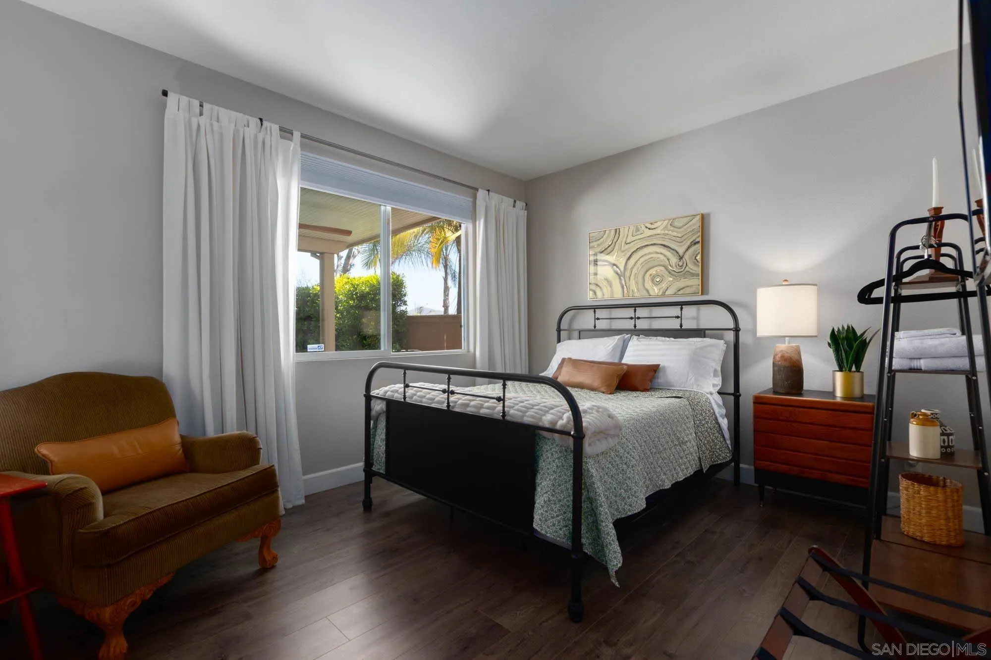 https://cdn.realtyfeed.com/cdn/127/260013987/ca195865c331bd49eef05ca88b5e6347.webp