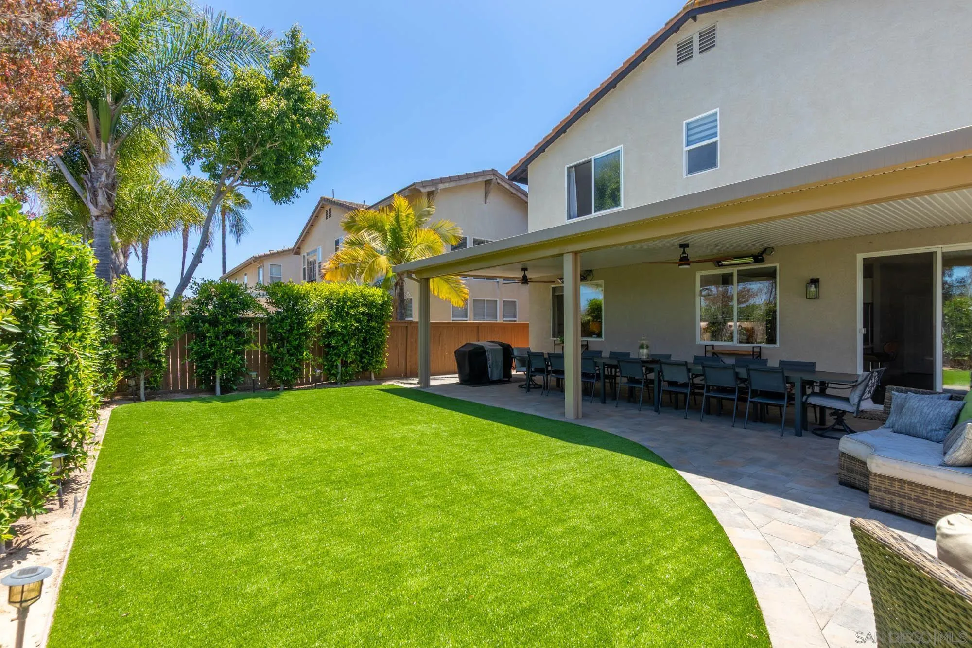 https://cdn.realtyfeed.com/cdn/127/260013987/e2d22a83441e07eaef3e2930cdb30e49.webp