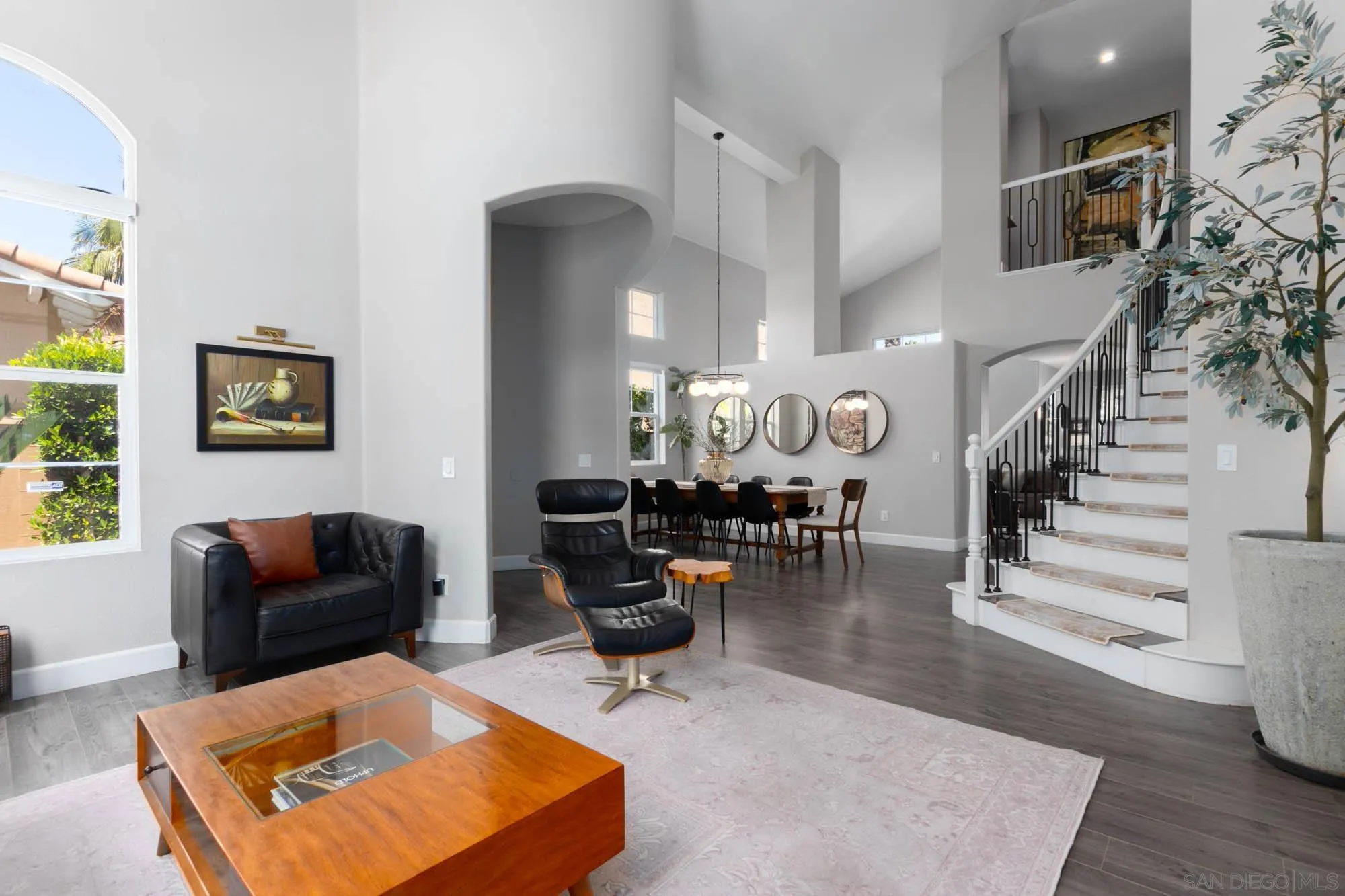 https://cdn.realtyfeed.com/cdn/127/260013987/fad83f1653e7c005b0ffcb578afe6f54.webp
