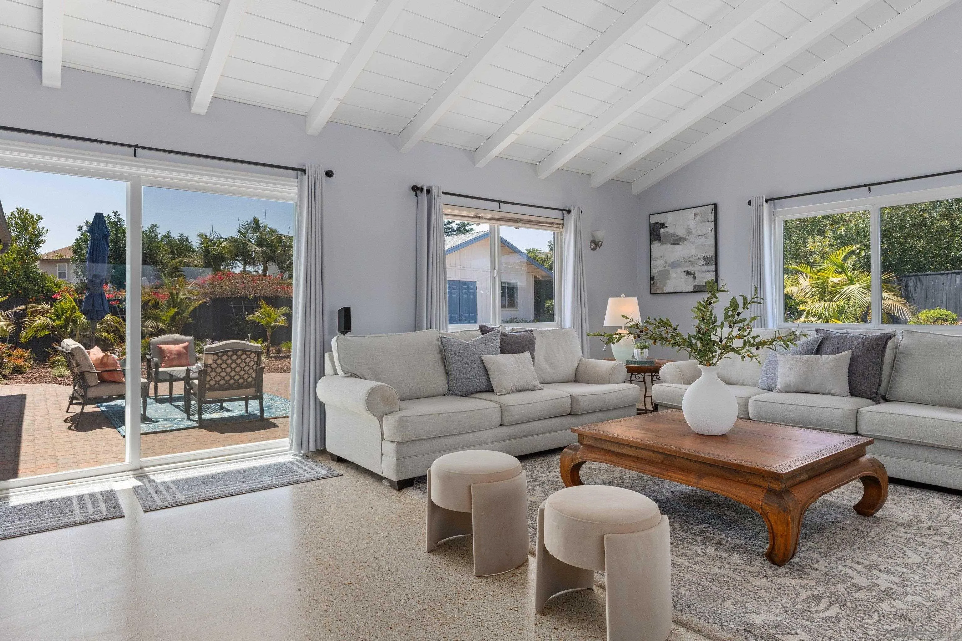 https://cdn.realtyfeed.com/cdn/127/260013989/068e569f9a8ced77b9af4bfc138016d8.webp