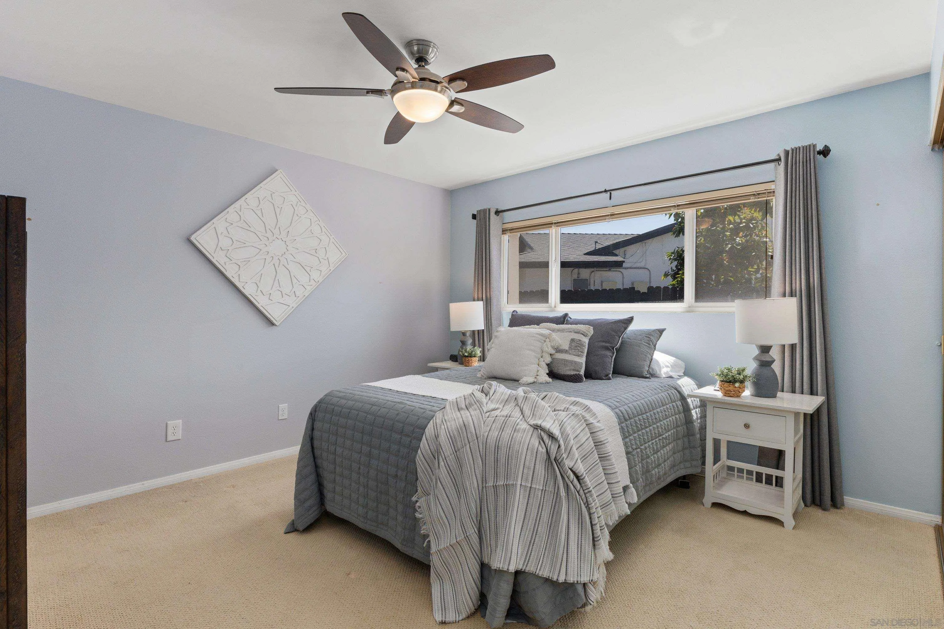https://cdn.realtyfeed.com/cdn/127/260013989/1922e1660f8444bfddb3c5f12e8180a0.webp