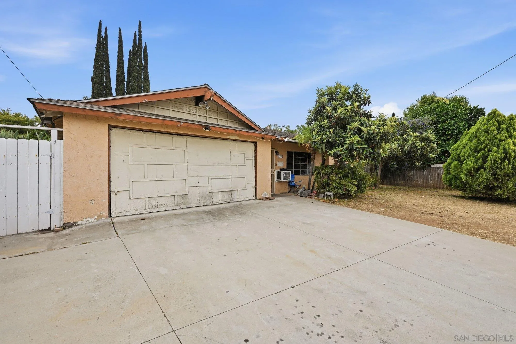 https://cdn.realtyfeed.com/cdn/127/260013992/1a0ae74caa8e8b1c0b619c71989bfd0d.webp