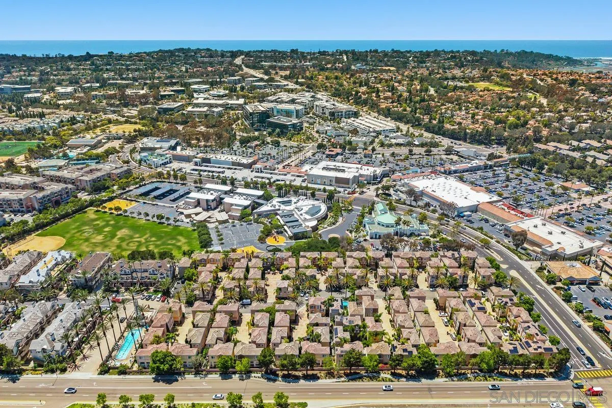 https://cdn.realtyfeed.com/cdn/127/260013995/5b889258064999098d145b8d1ea5ff30.webp