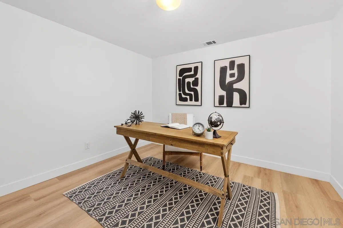 https://cdn.realtyfeed.com/cdn/127/260013995/dc5f185ceb2f14f39786f296943d60b1.webp