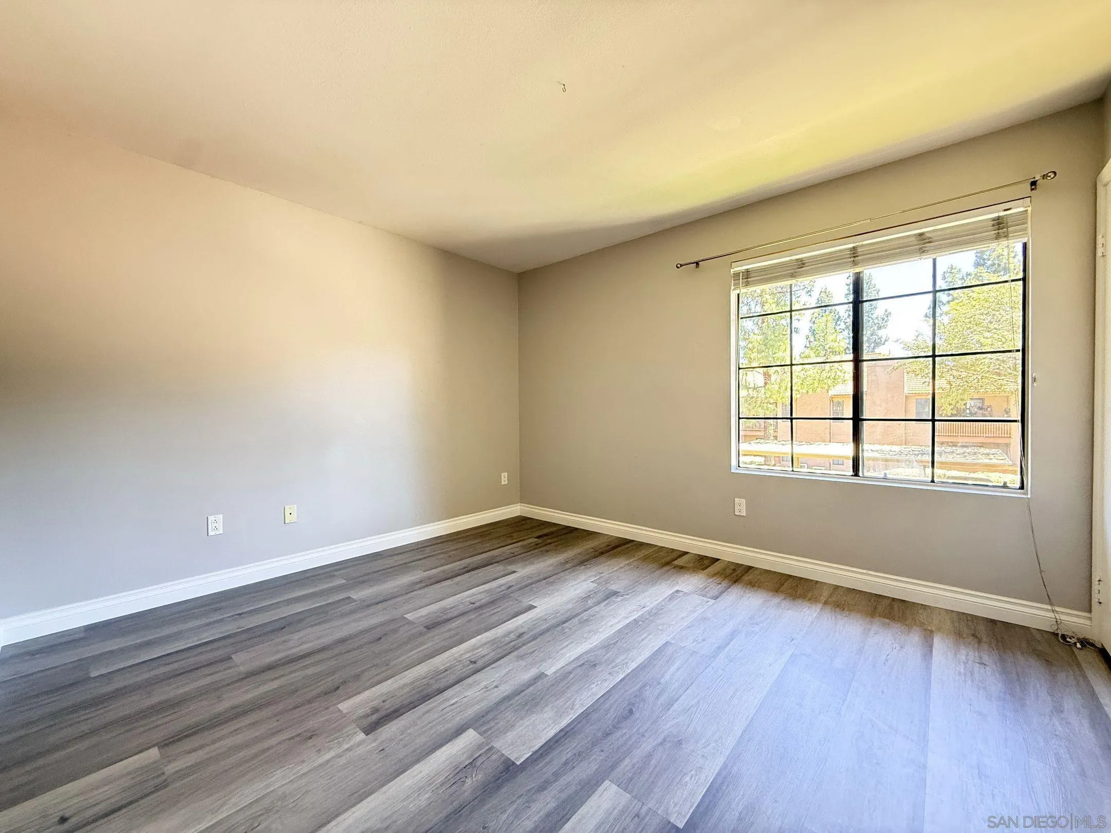 Photo #20: 260013996 Listing: Photo #20
