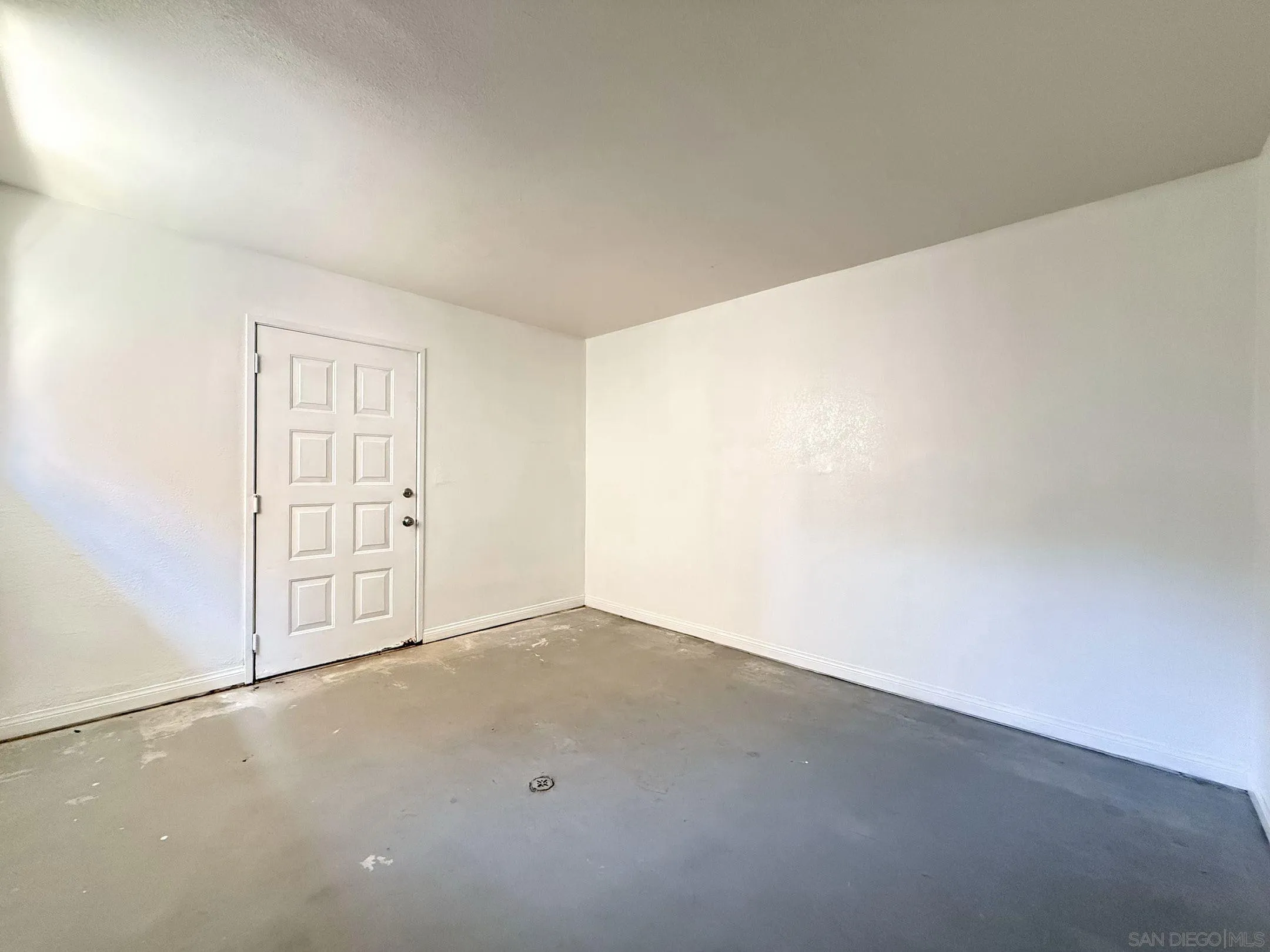 Photo #34: 260013996 Listing: Photo #34