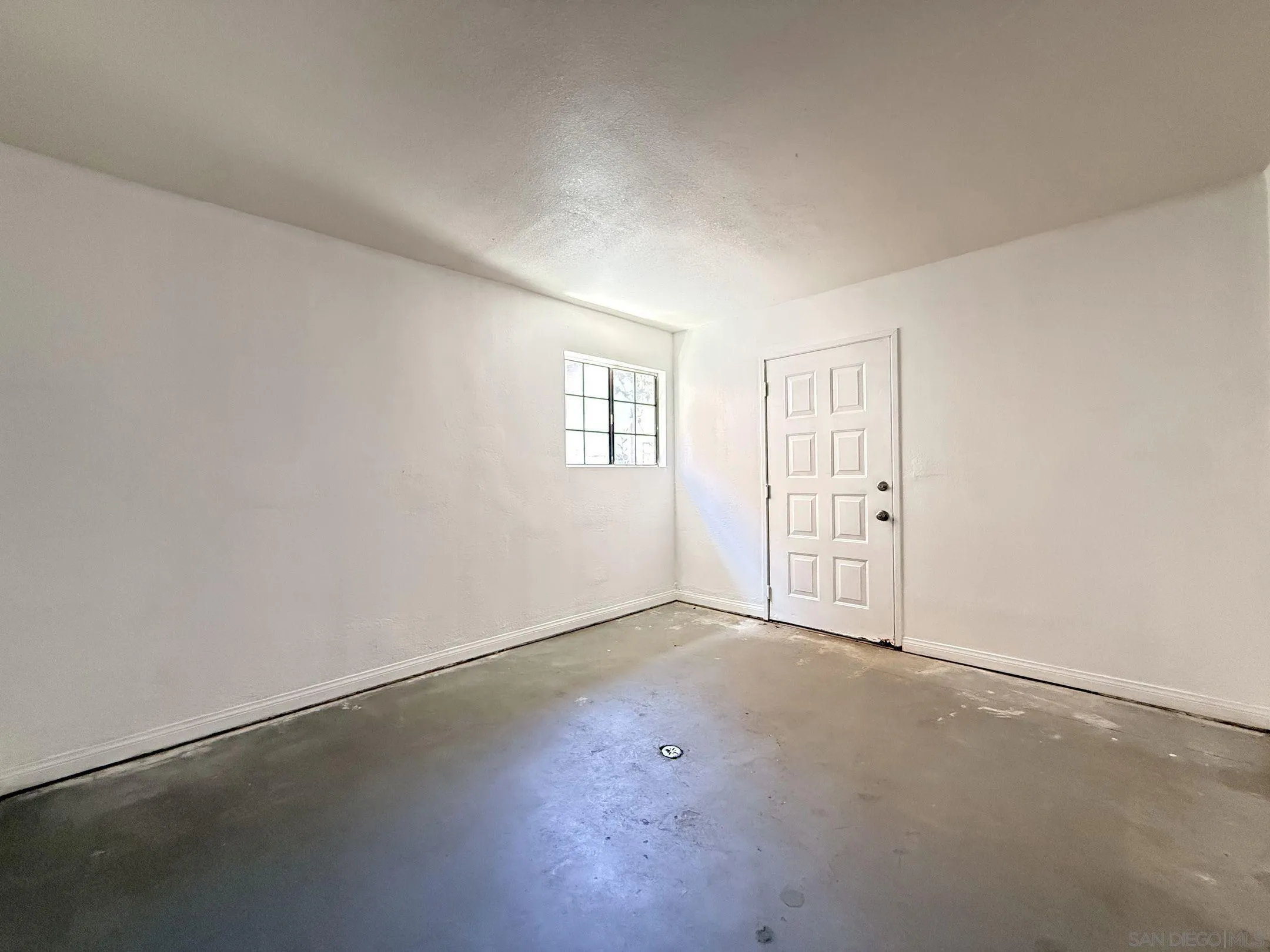 Photo #35: 260013996 Listing: Photo #35