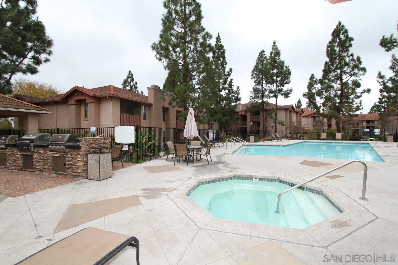 Photo #37: 260013996 Listing: Photo #37