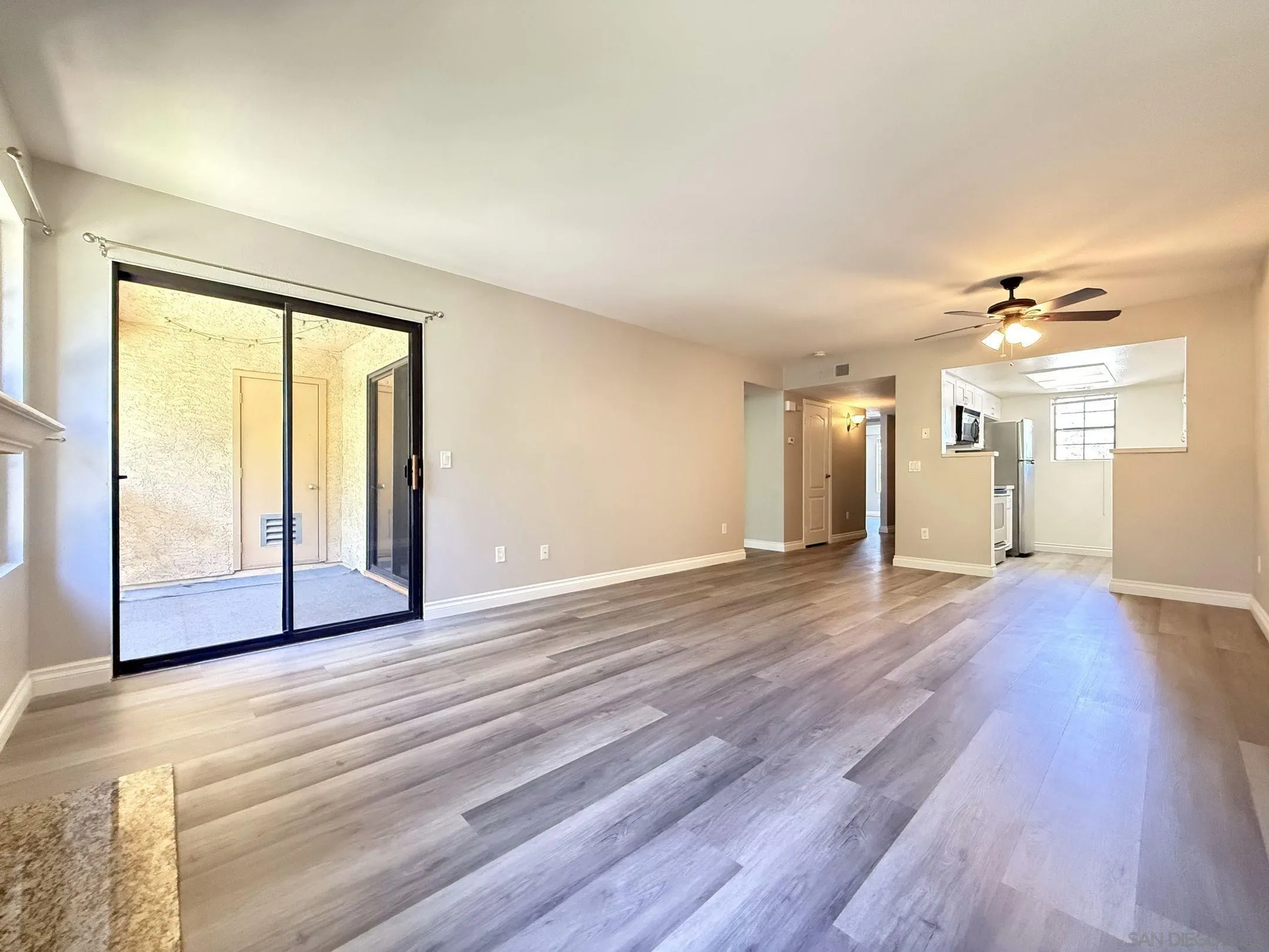 Photo #8: 260013996 Listing: Photo #8
