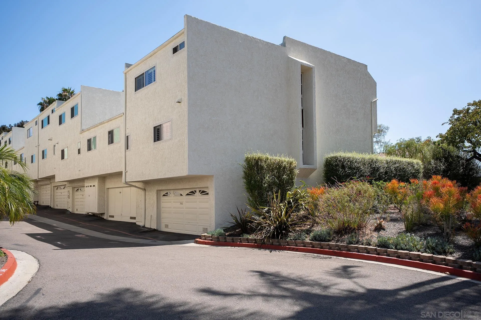 Photo #46: 260013999 Listing: Photo #46