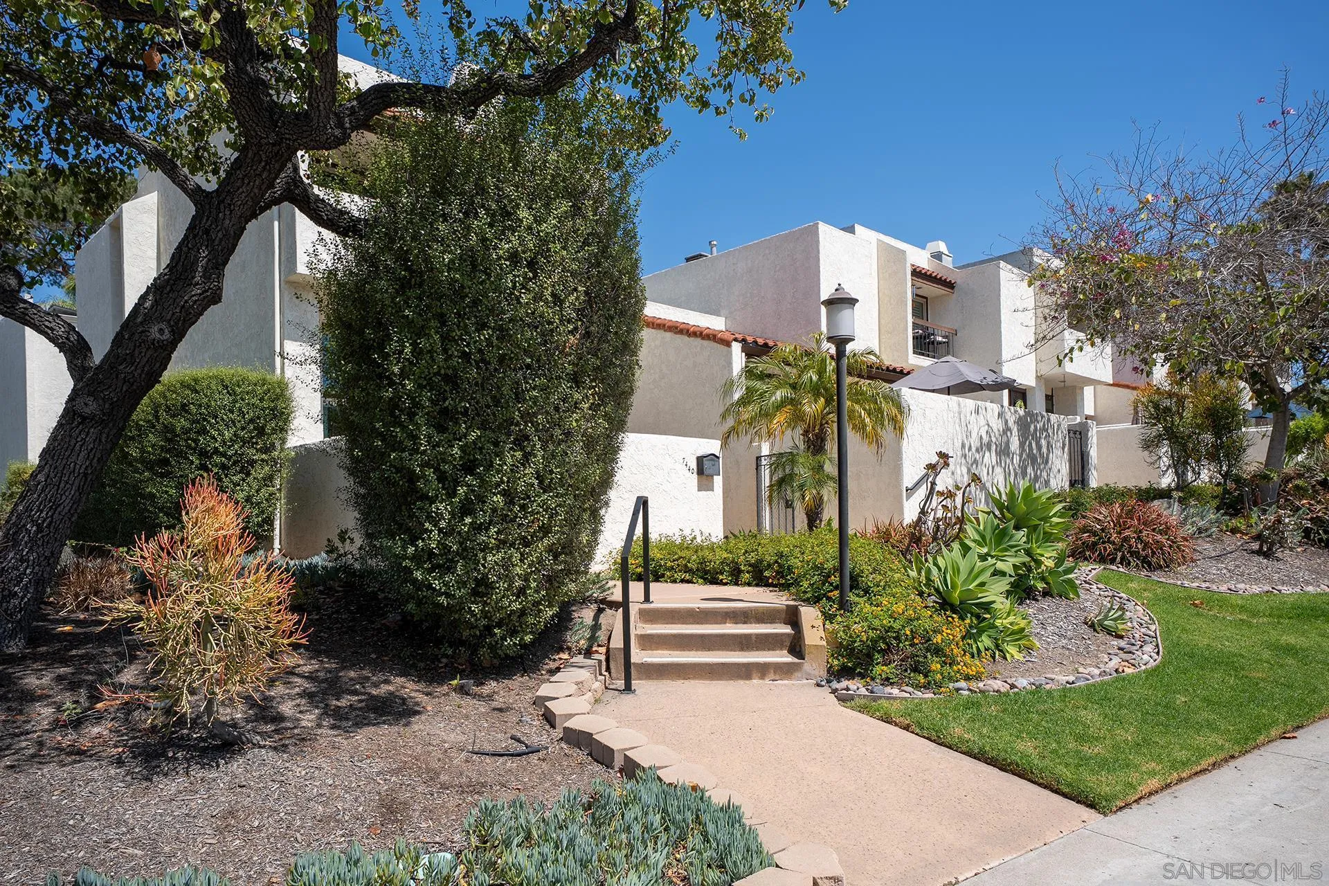 https://cdn.realtyfeed.com/cdn/127/260013999/4fb9d3e3a0760e2f2890903a501b5713.webp
