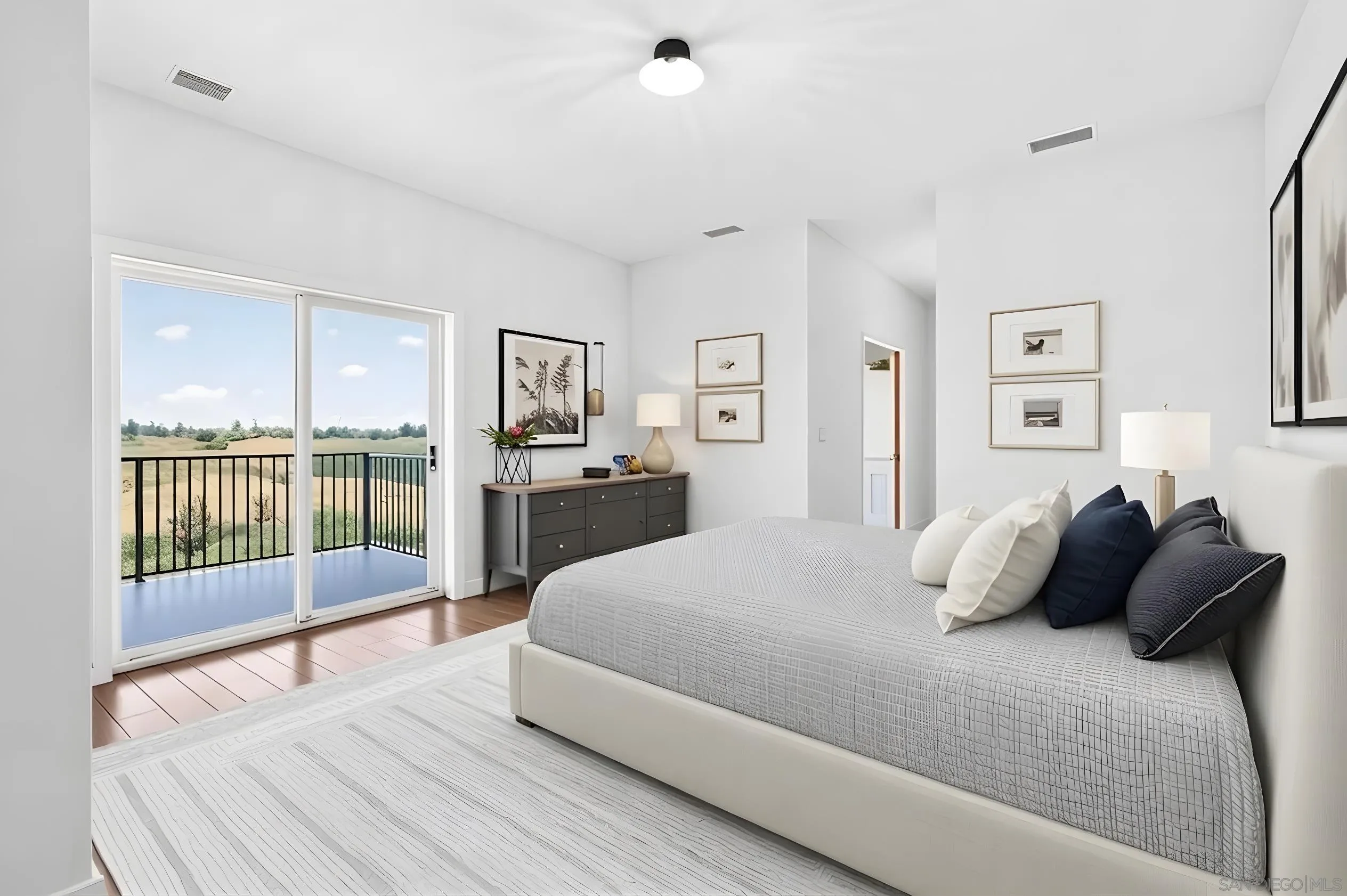 https://cdn.realtyfeed.com/cdn/127/260014003/68dc22d667d66d5eeea04e0a7d620d50.webp