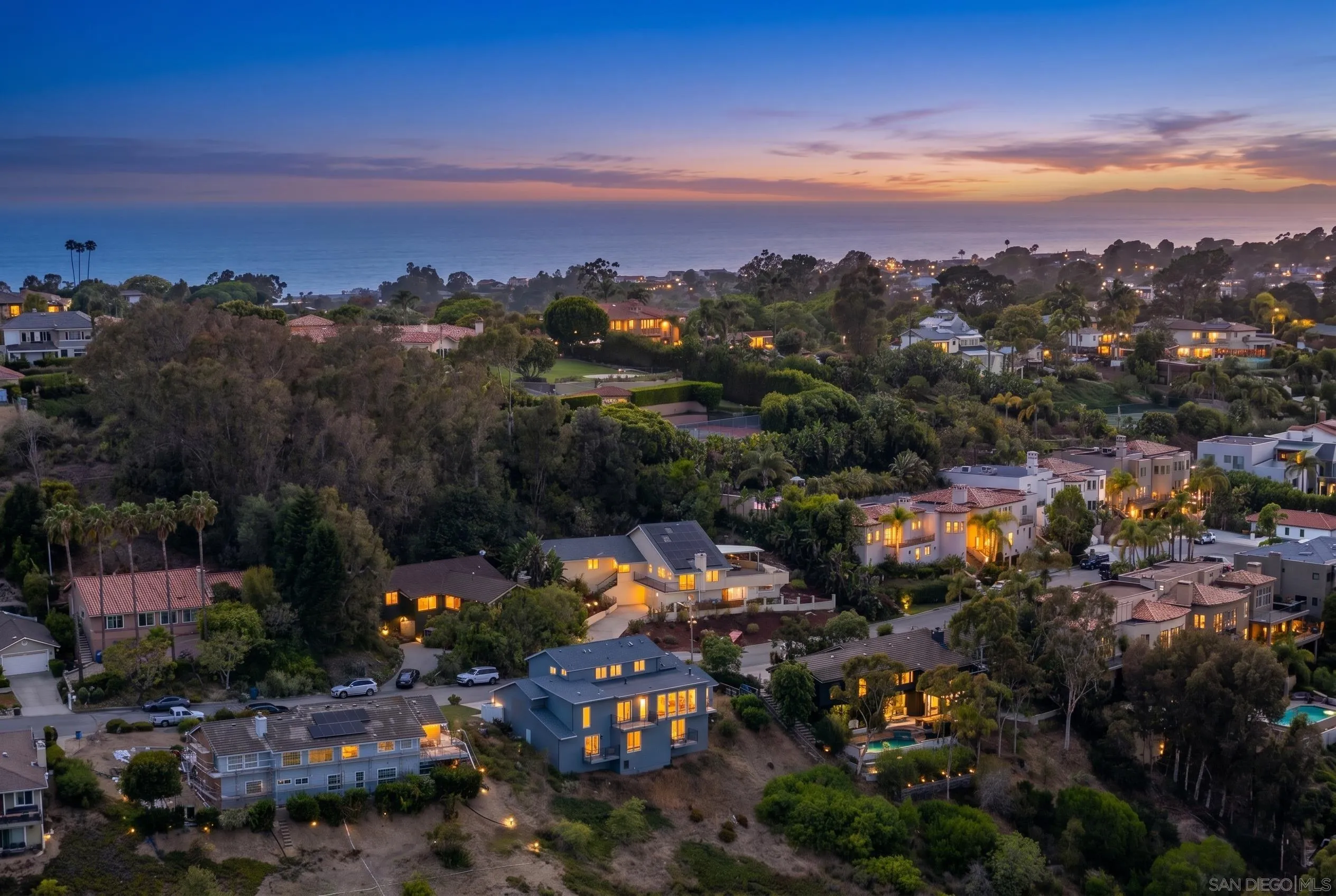 https://cdn.realtyfeed.com/cdn/127/260014003/69999b534e44d00d2c8535e6839c983f.webp
