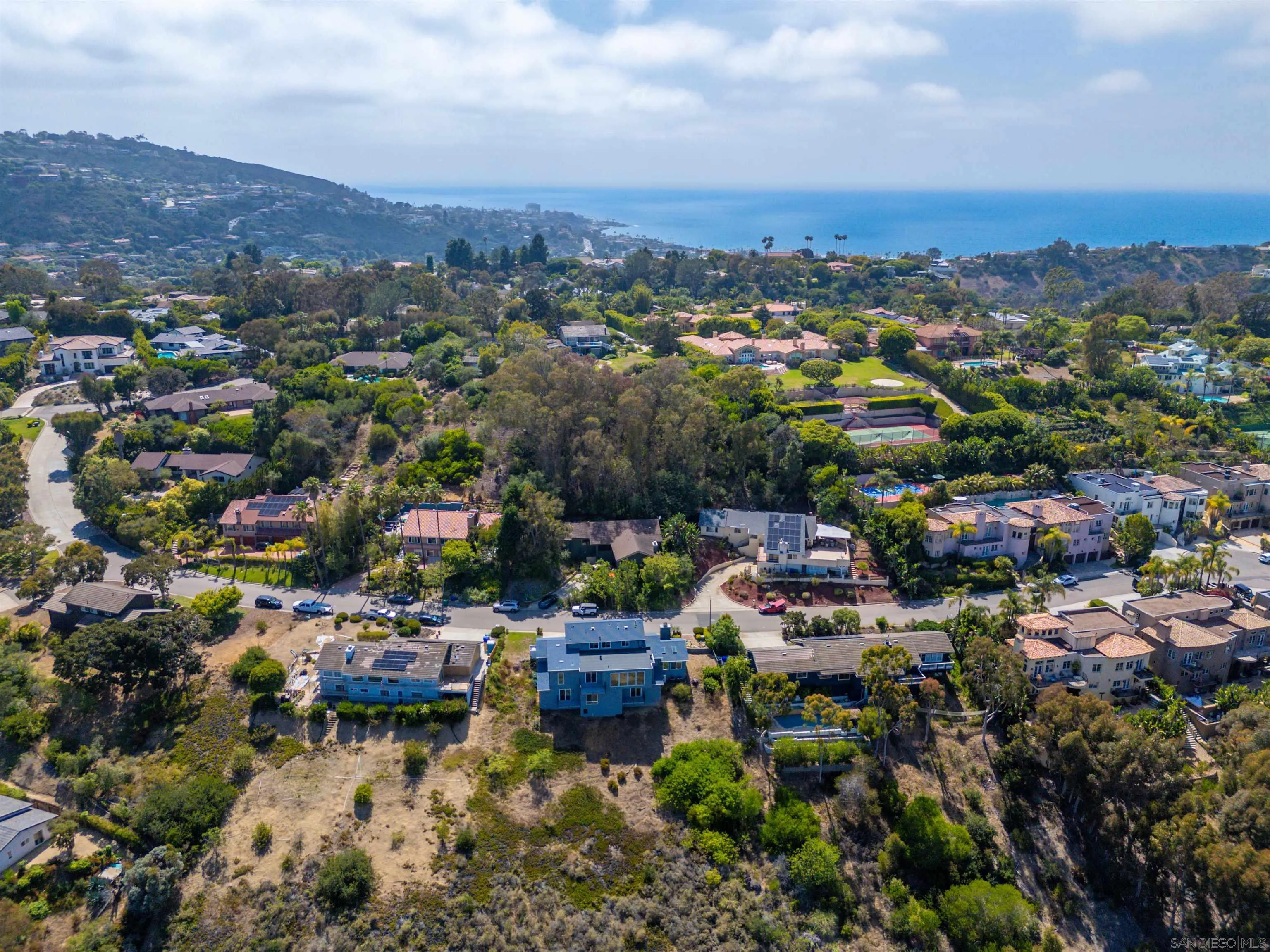https://cdn.realtyfeed.com/cdn/127/260014003/b867723c5f43d3086aba990d046cd2dc.webp