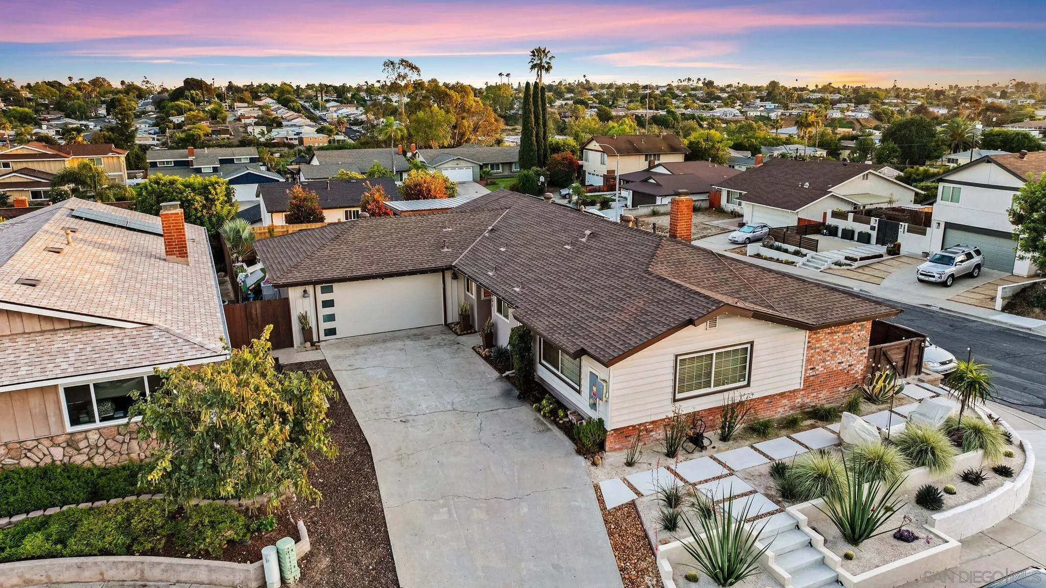 https://cdn.realtyfeed.com/cdn/127/260014006/0479295dea61b51c56eb7f2ae4a26908.webp
