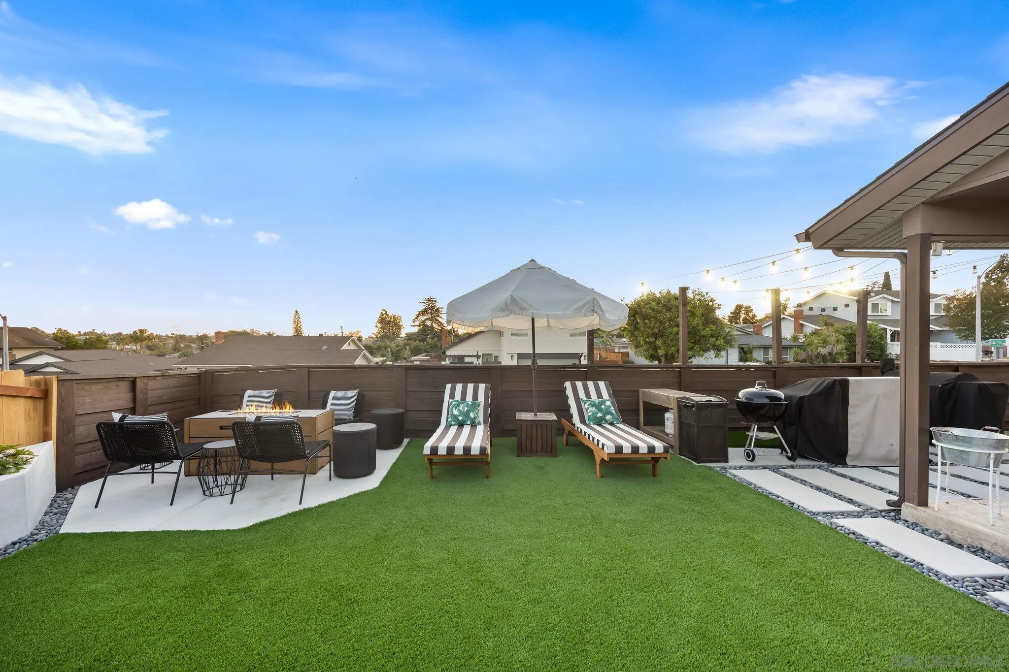 https://cdn.realtyfeed.com/cdn/127/260014006/1c41658d276df009c181cf4283b5abbc.webp