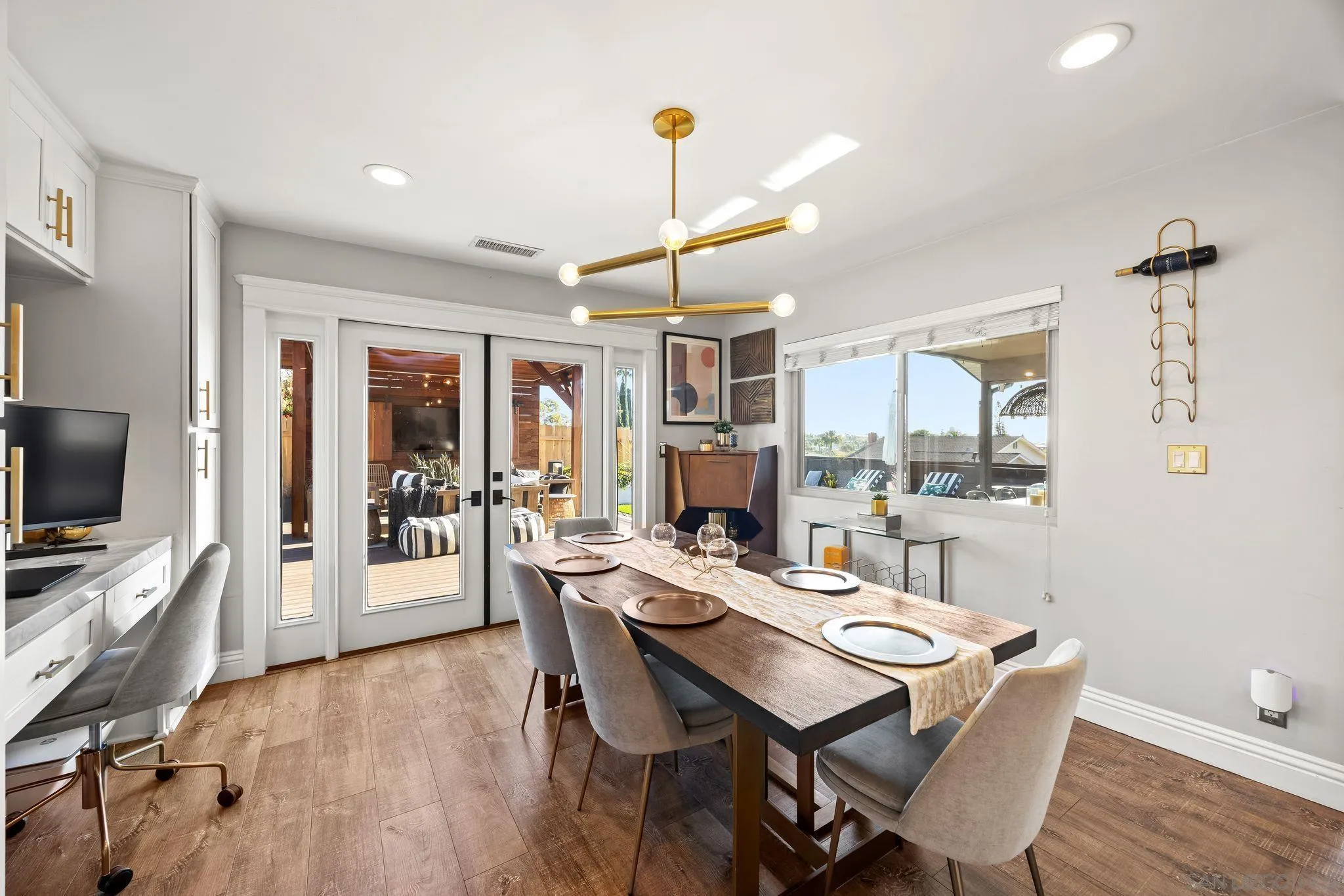 https://cdn.realtyfeed.com/cdn/127/260014006/2330e26356941068d626146b23eeff77.webp