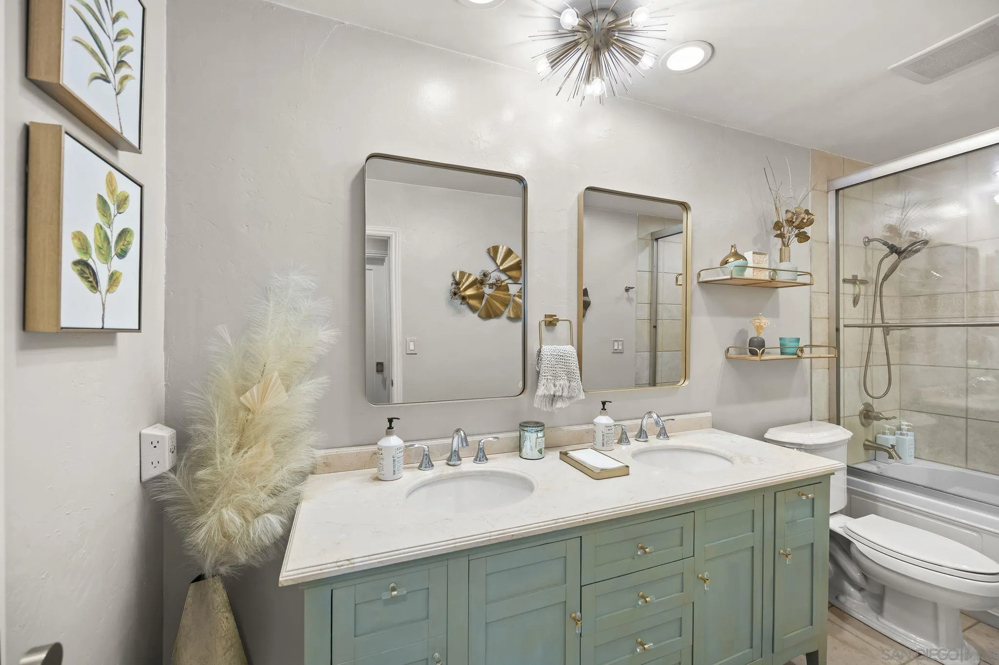 https://cdn.realtyfeed.com/cdn/127/260014006/99f68dccb455822c407a084d9a503562.webp