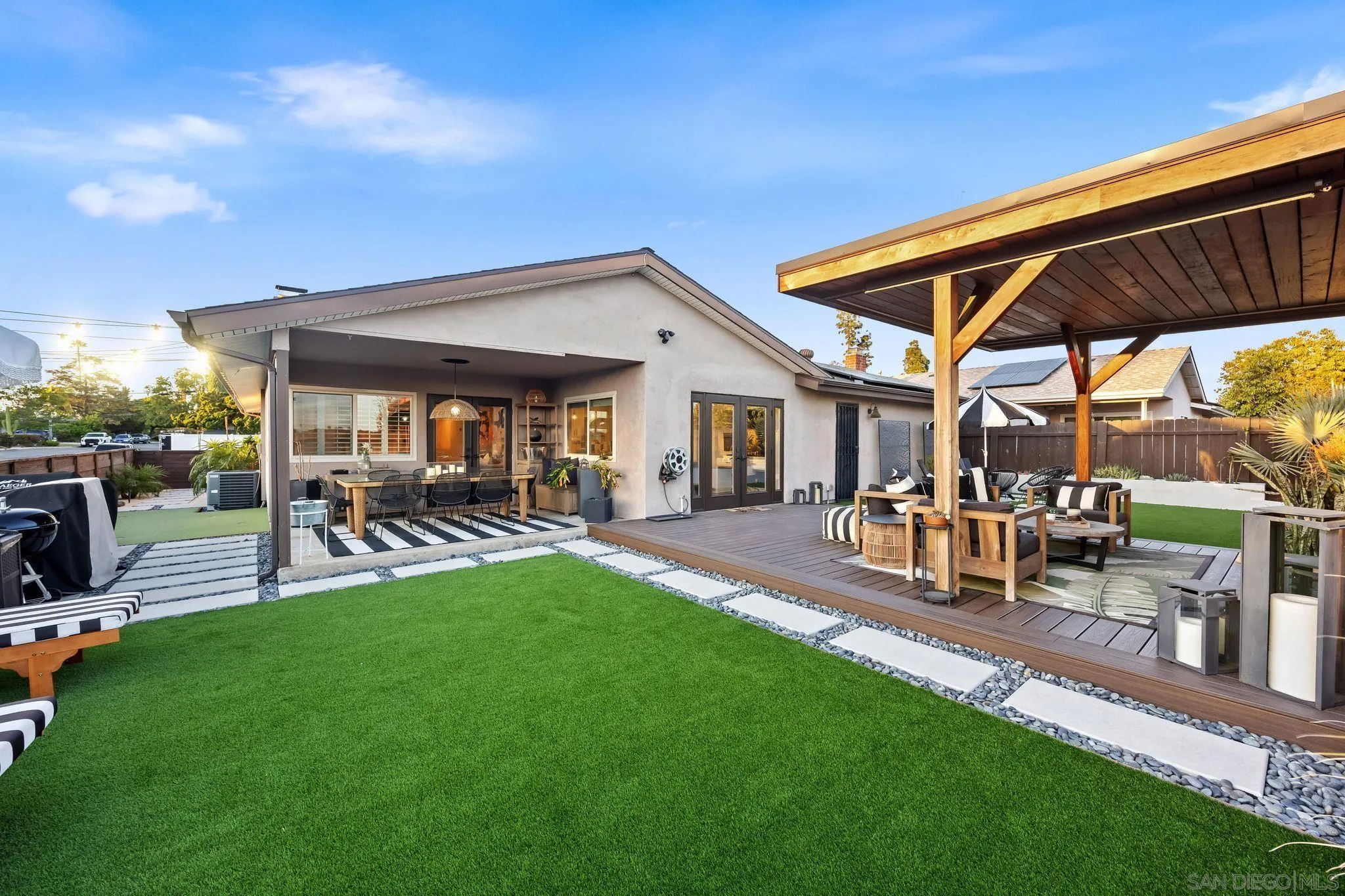 https://cdn.realtyfeed.com/cdn/127/260014006/be37256d551dc8a3e3a9ac60775ce4d0.webp