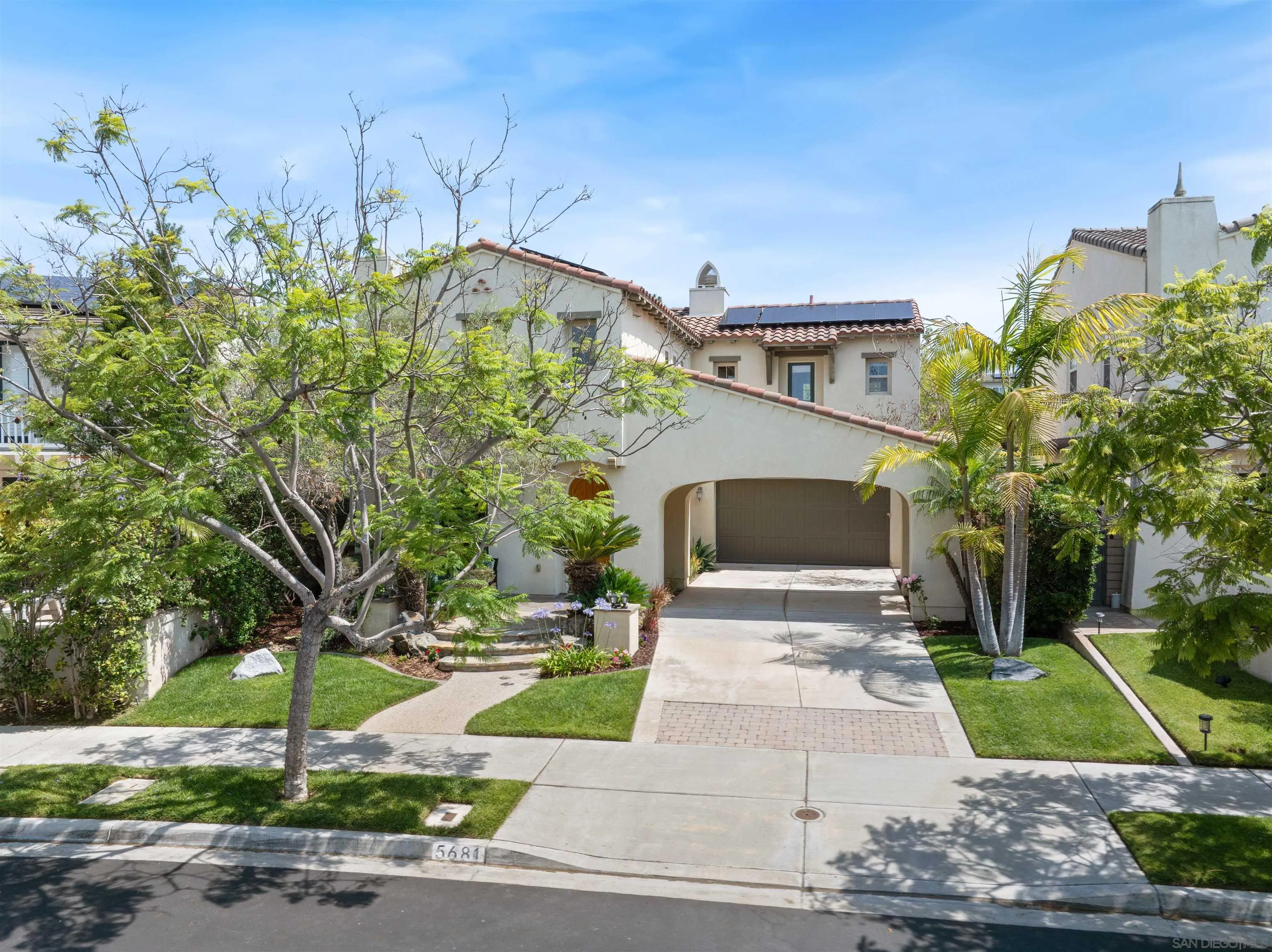 https://cdn.realtyfeed.com/cdn/127/260014013/43b08a865657bbbf61c8e135b9941483.webp