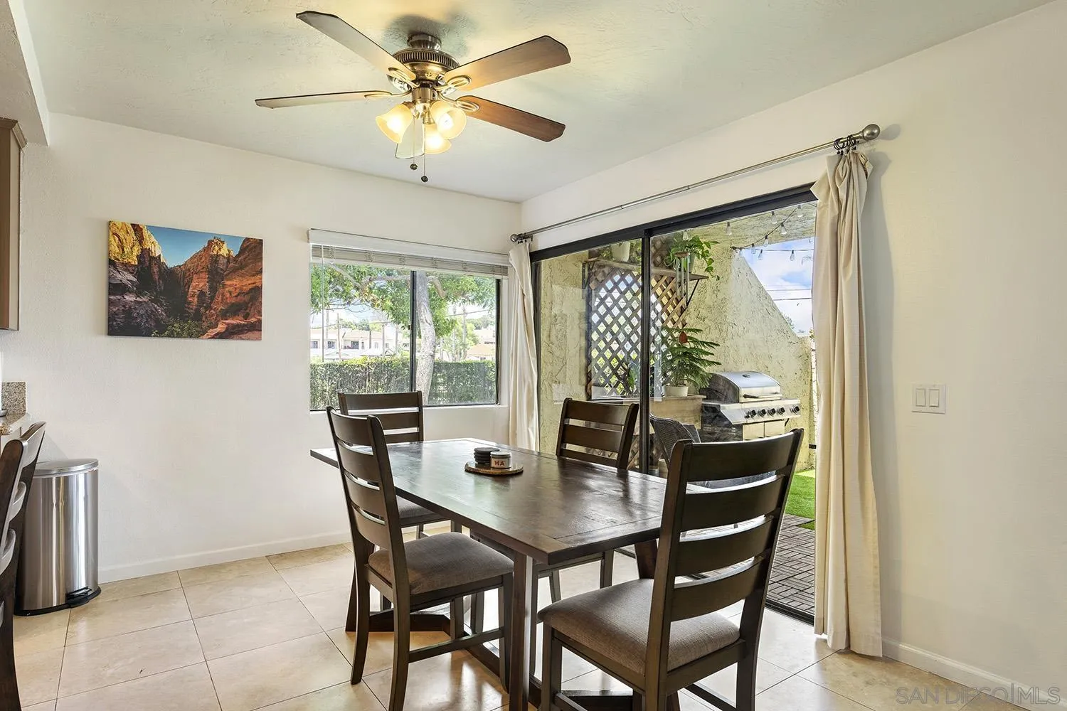 https://cdn.realtyfeed.com/cdn/127/260014015/1e7241511532aee5726a8a08952c7eee.webp