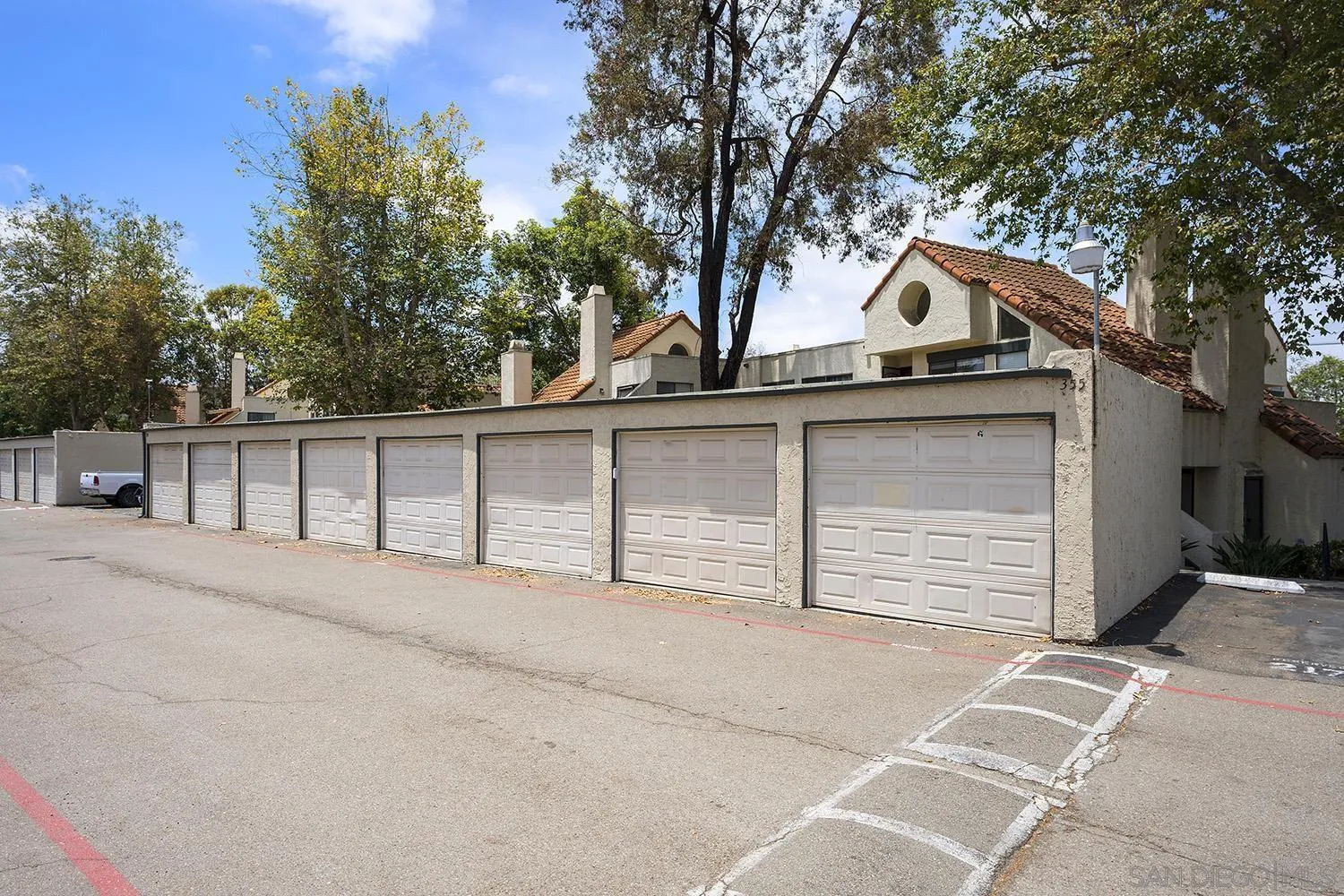 https://cdn.realtyfeed.com/cdn/127/260014015/d191d42bee58a0b3c458816d8617299f.webp