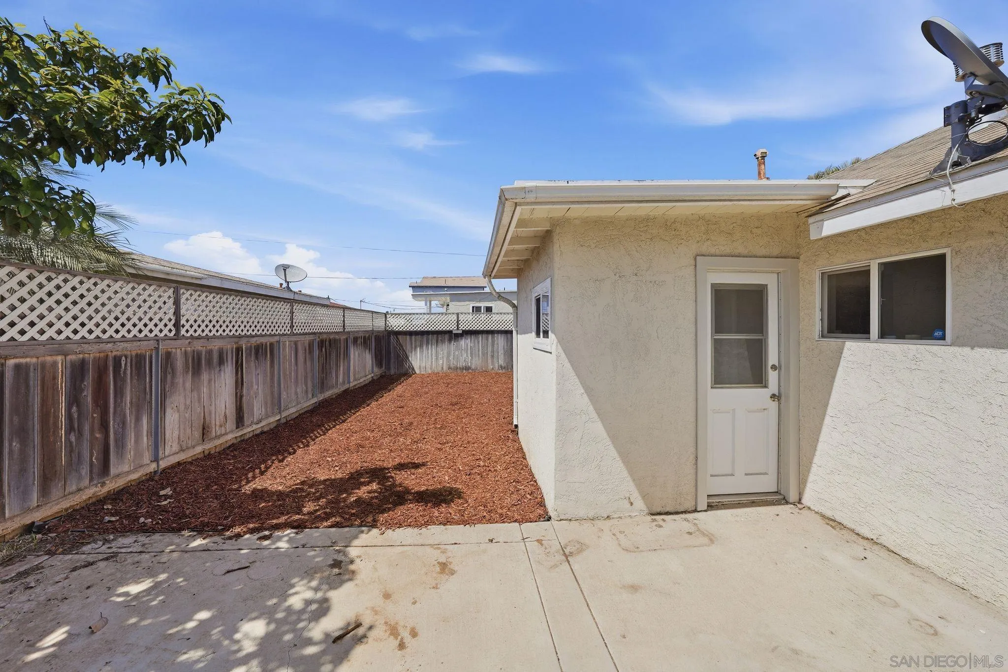 https://cdn.realtyfeed.com/cdn/127/260014023/b478a667d5bd1cb58c7560265f0dbe65.webp