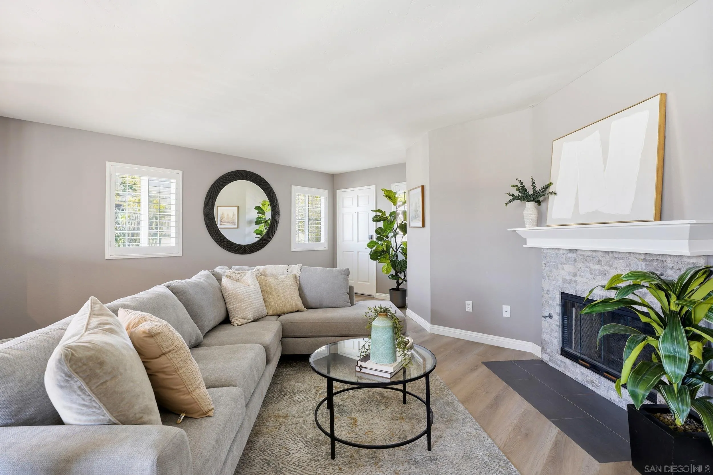 https://cdn.realtyfeed.com/cdn/127/260014024/3d241f110062c1640b60fd42981a7ca4.webp