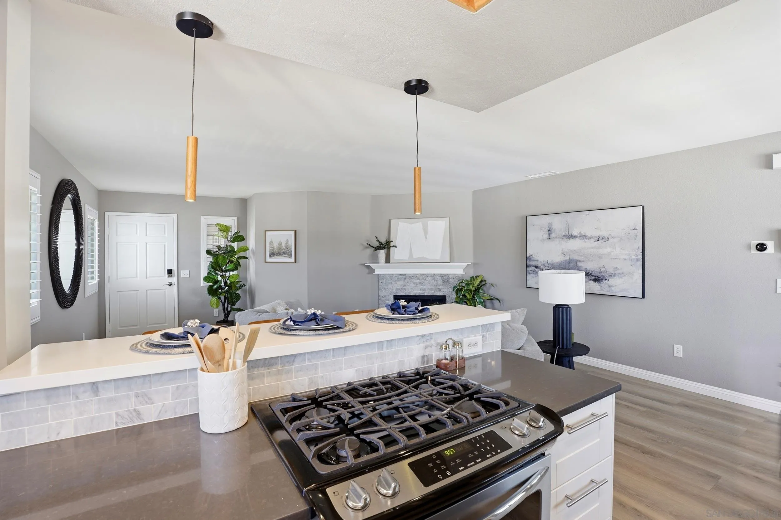 https://cdn.realtyfeed.com/cdn/127/260014024/84758a0fb275a05dd8a019b4ddd90aca.webp