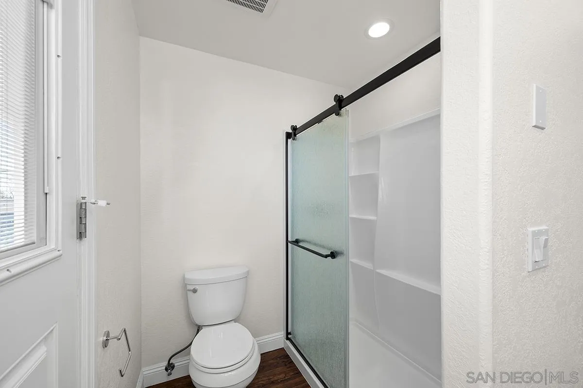 https://cdn.realtyfeed.com/cdn/127/260014025/85f104a8fb9ab01207f11ccbd982917c.webp