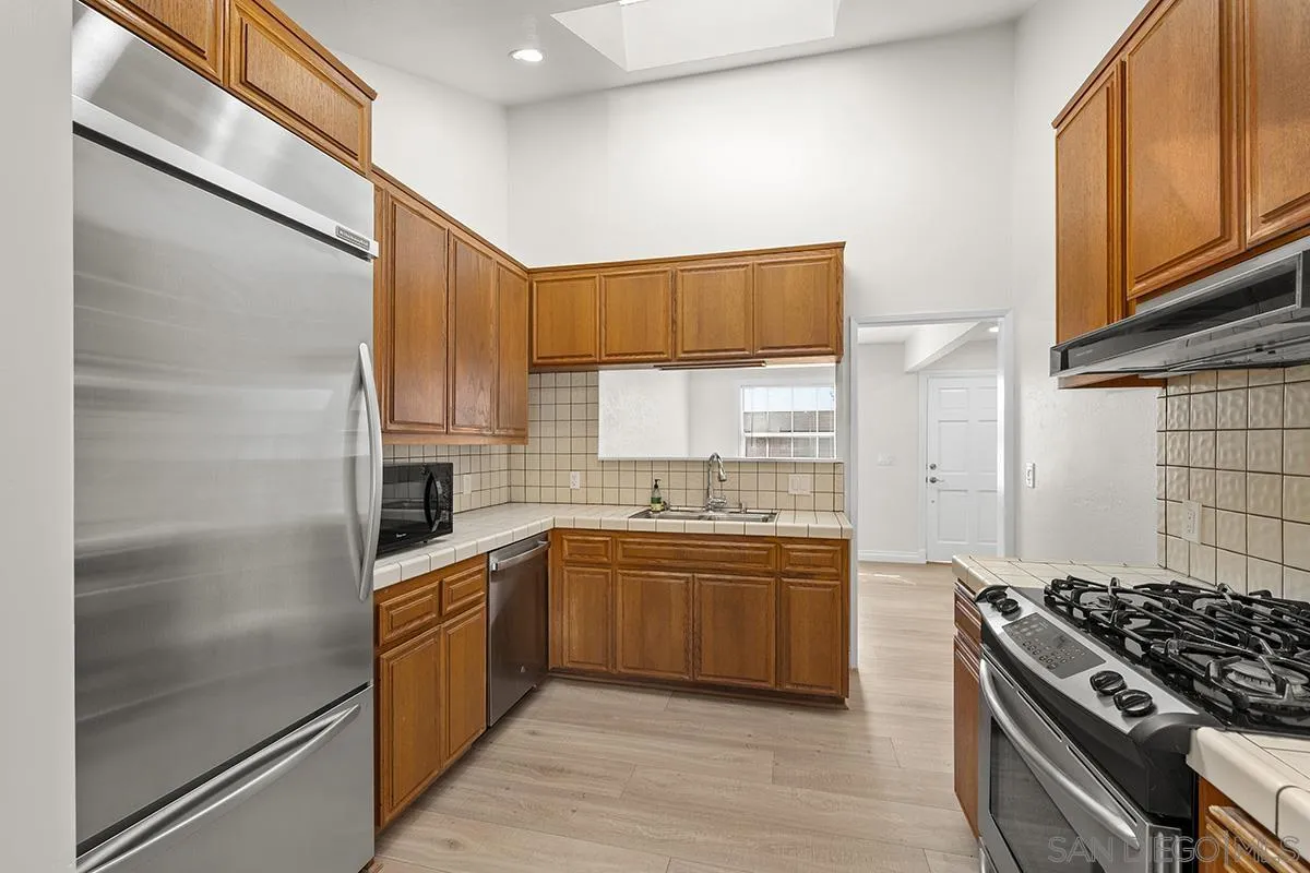 https://cdn.realtyfeed.com/cdn/127/260014025/d5e3c005d4df9bbdb2e50489e0823e23.webp