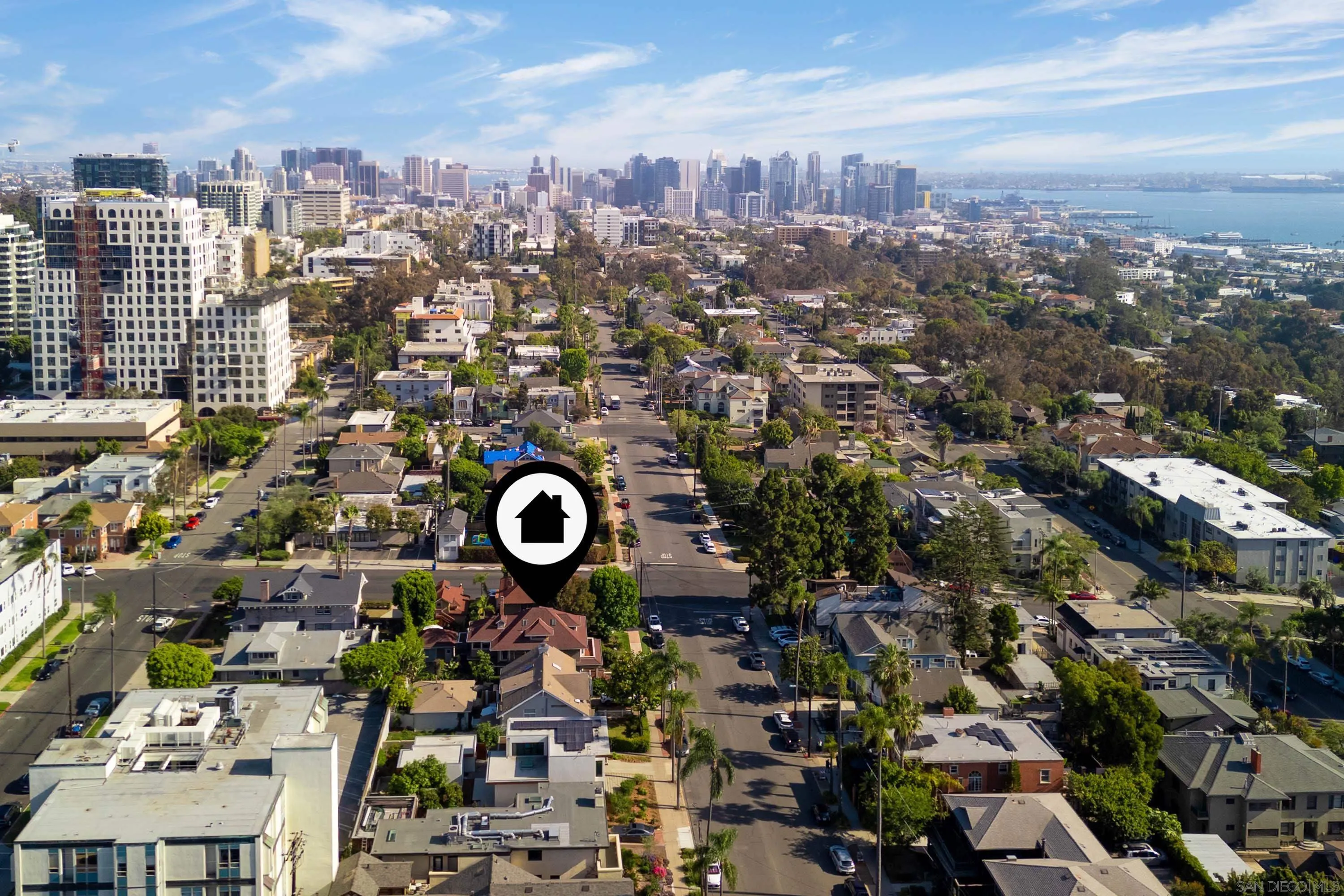 https://cdn.realtyfeed.com/cdn/127/260014030/0068e4e632027a92620ae71eefe44373.webp