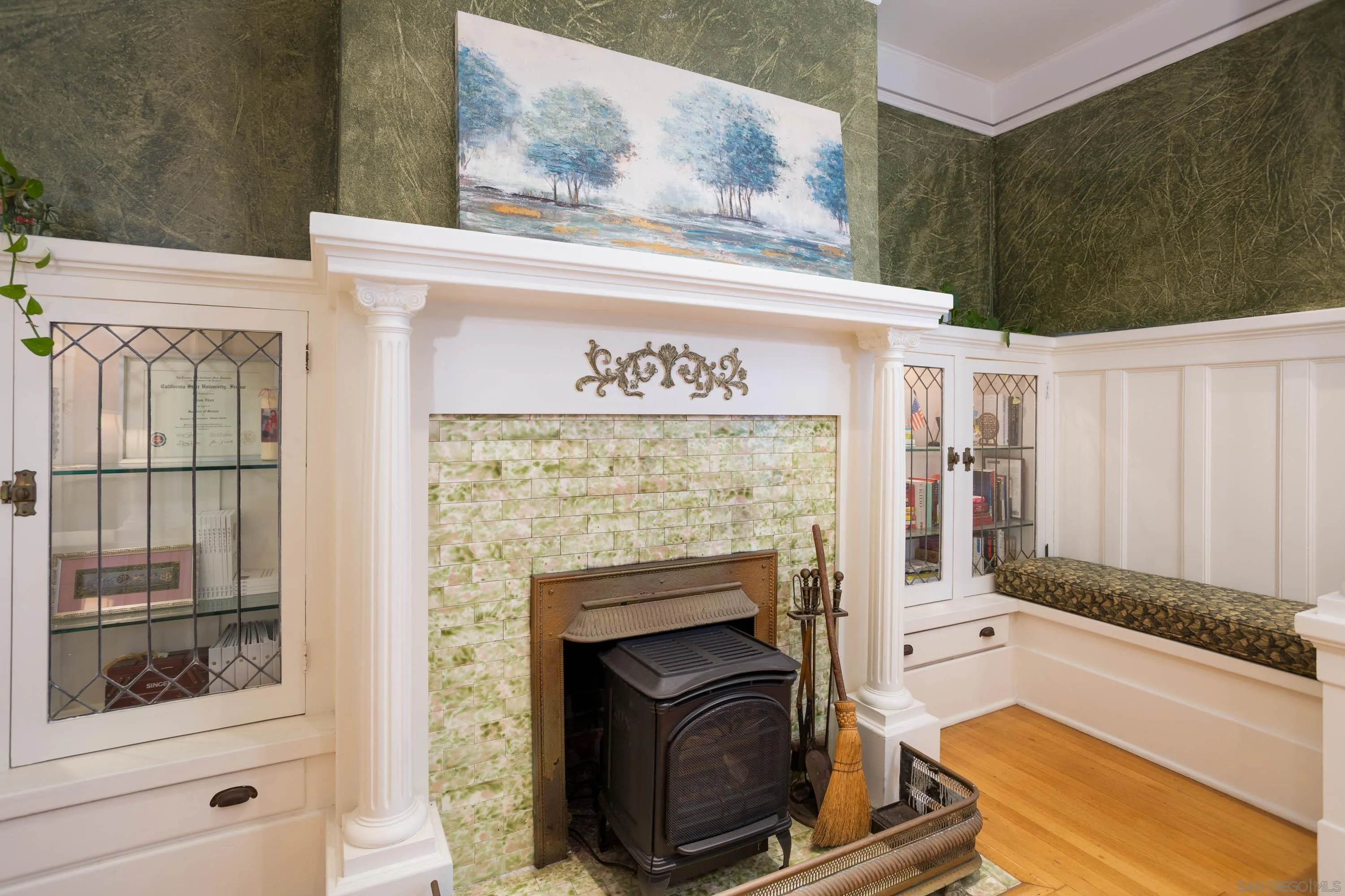 https://cdn.realtyfeed.com/cdn/127/260014030/6e11996927924525759b09b134ca0c26.webp