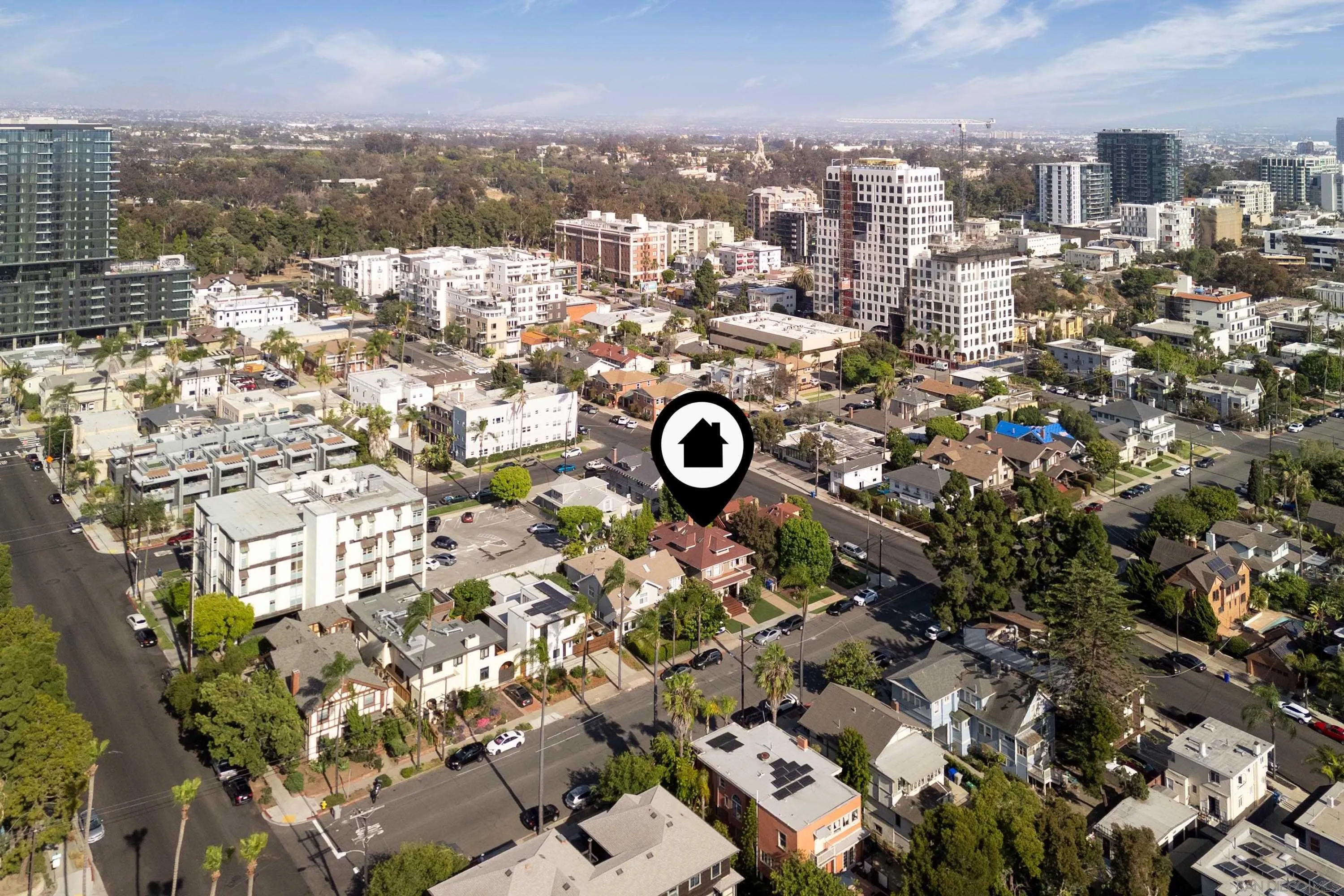 https://cdn.realtyfeed.com/cdn/127/260014030/8be579ddf6dec5746e66748added5564.webp
