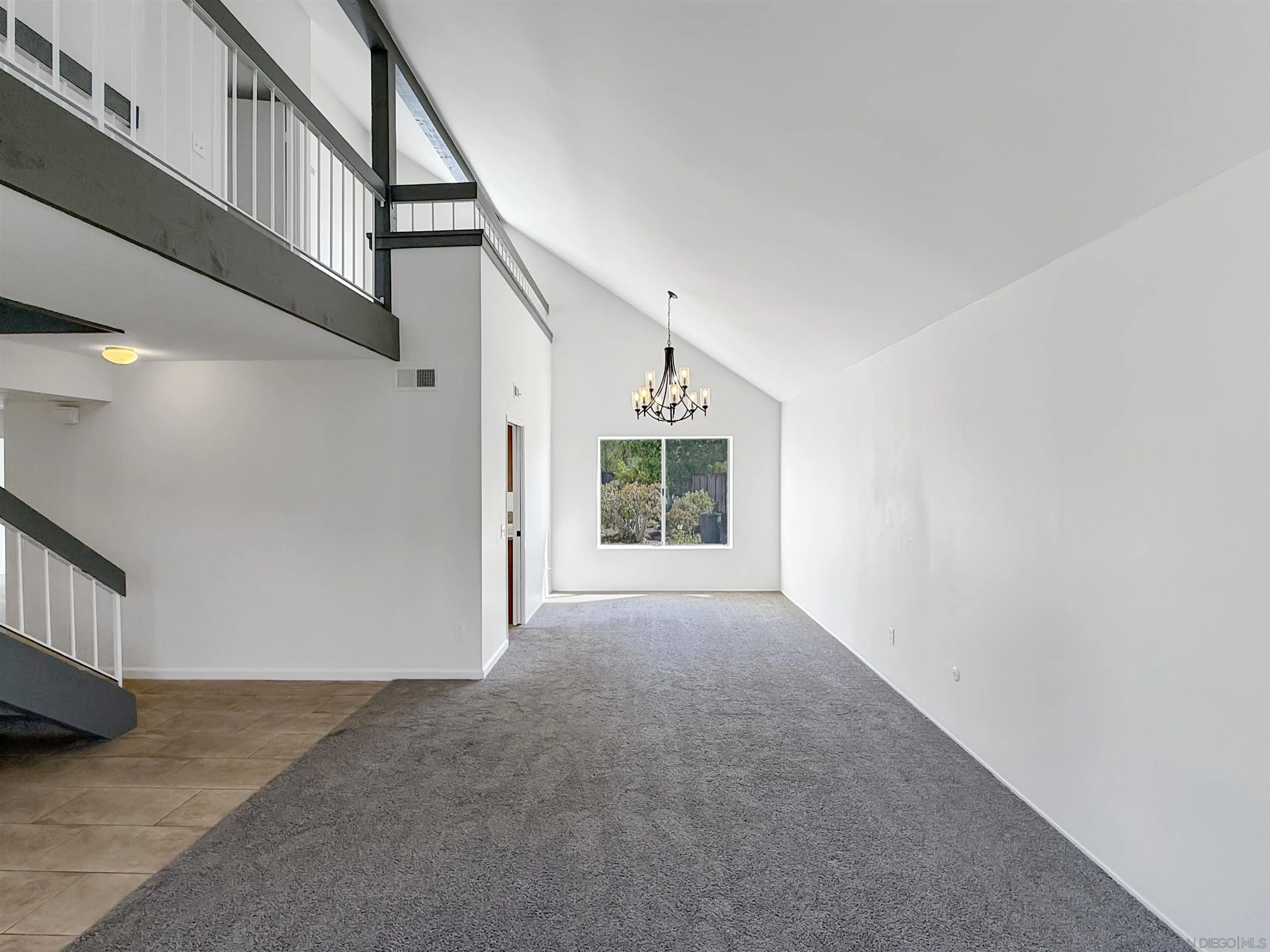 https://cdn.realtyfeed.com/cdn/127/260014031/4b8209dde3b72010dfe5a77ba15ad2cf.webp