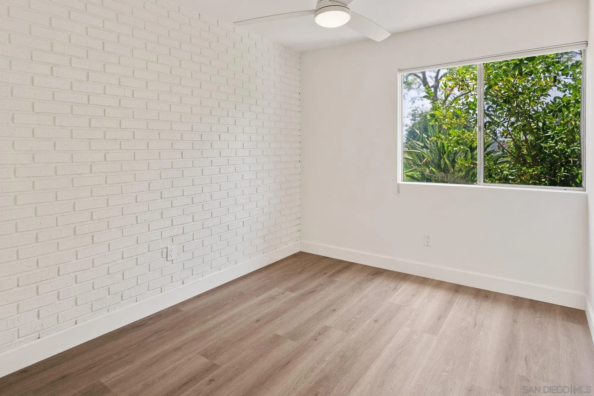 Photo #25: 260014032 Listing: Photo #25