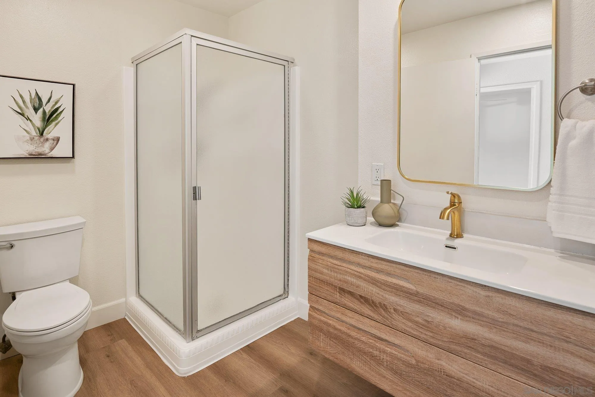 Photo #17: 260014032 Listing: Photo #17