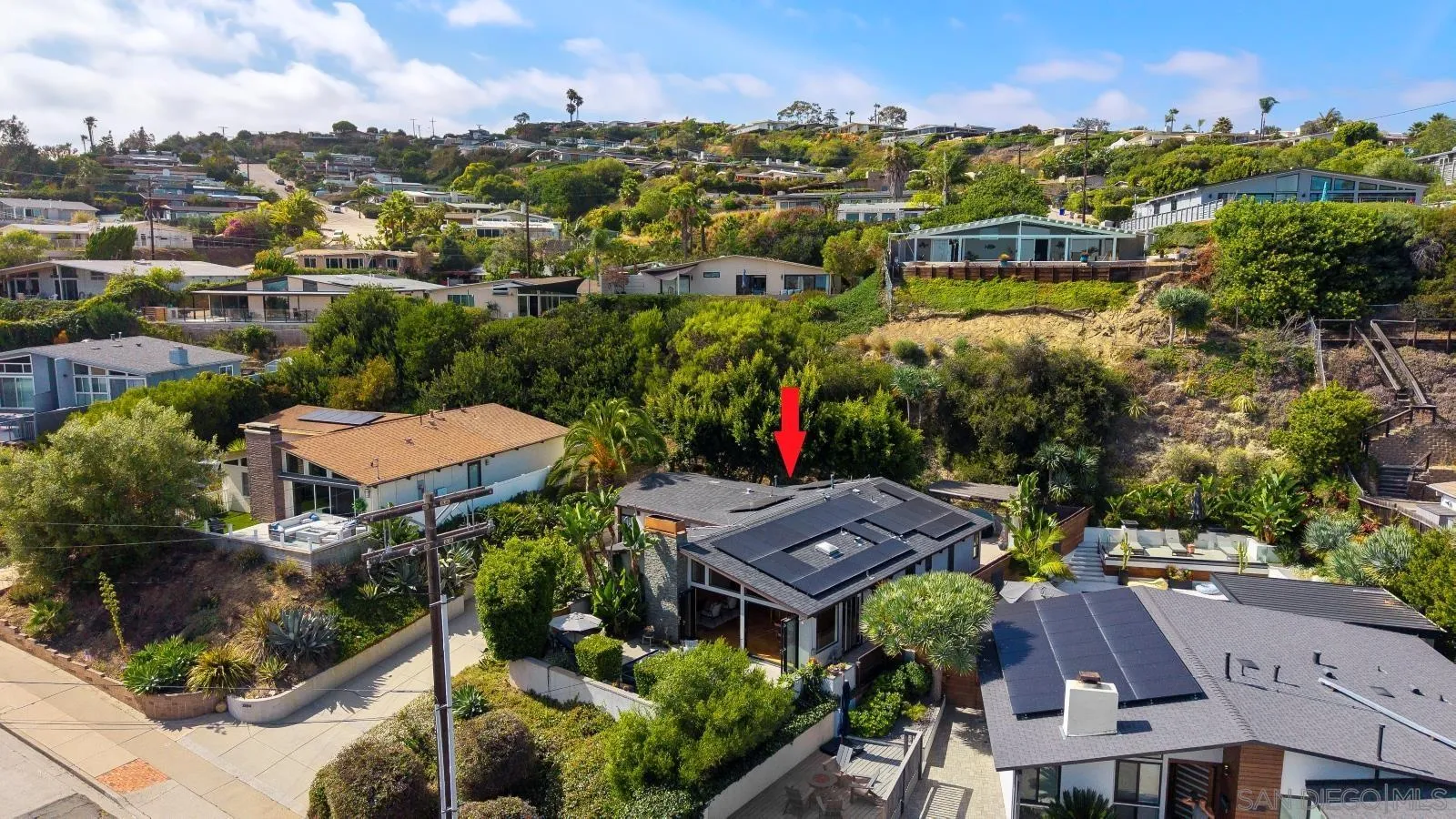 https://cdn.realtyfeed.com/cdn/127/260014033/01f88d84d860c07f3b28b4c0d9acfc9d.webp