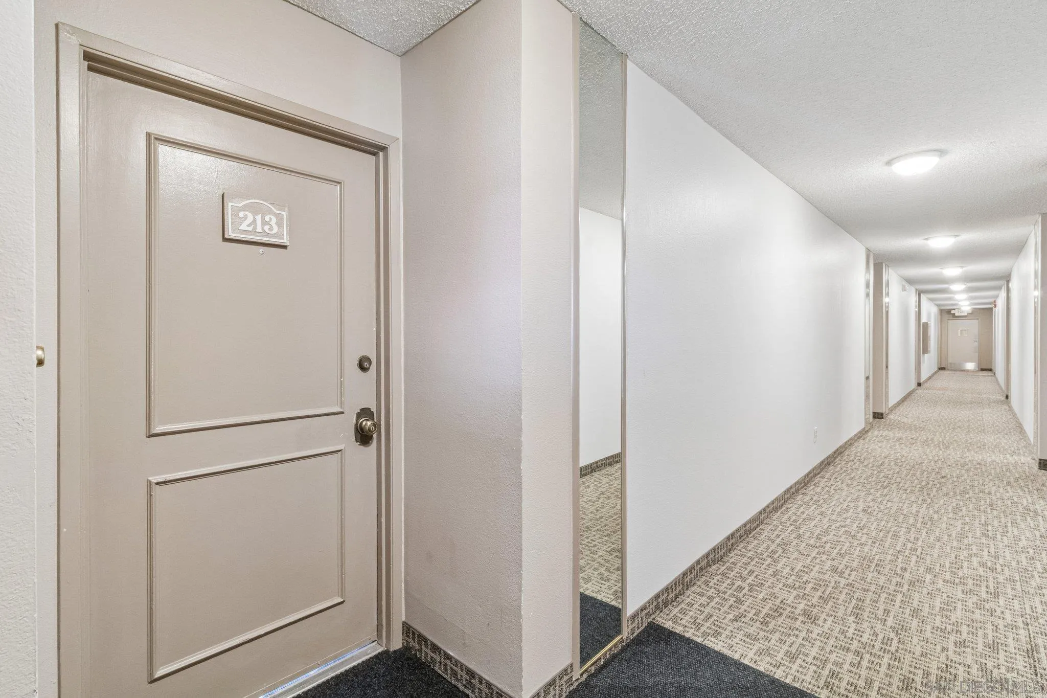 Photo #5: 260014034 Listing: Photo #5