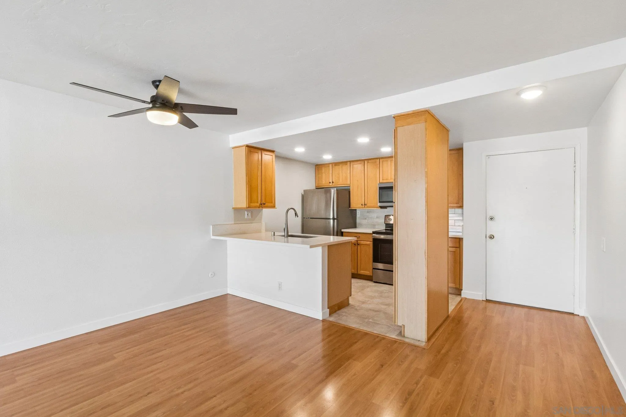 Photo #11: 260014034 Listing: Photo #11