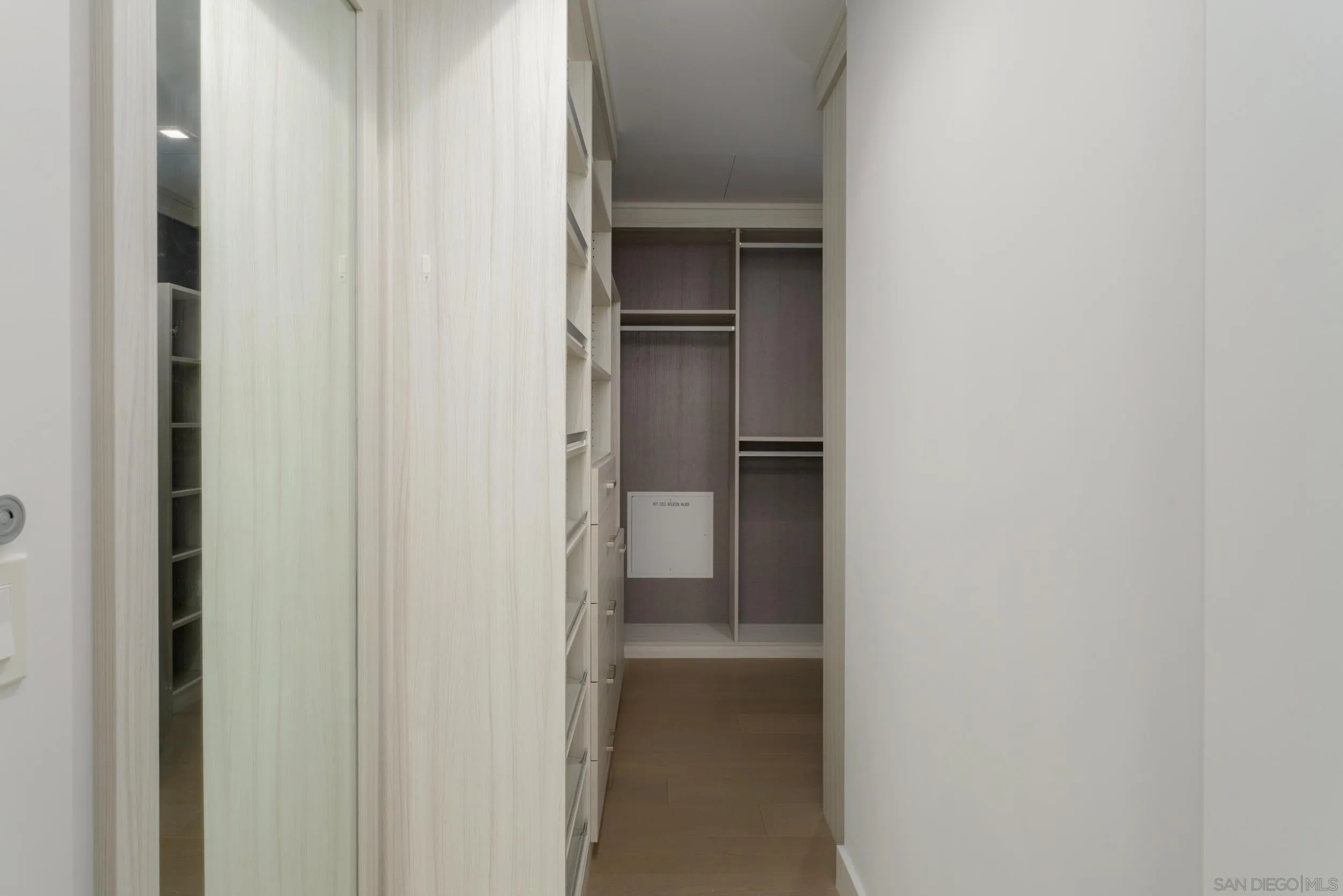 Photo #18: 260014036 Listing: Photo #18