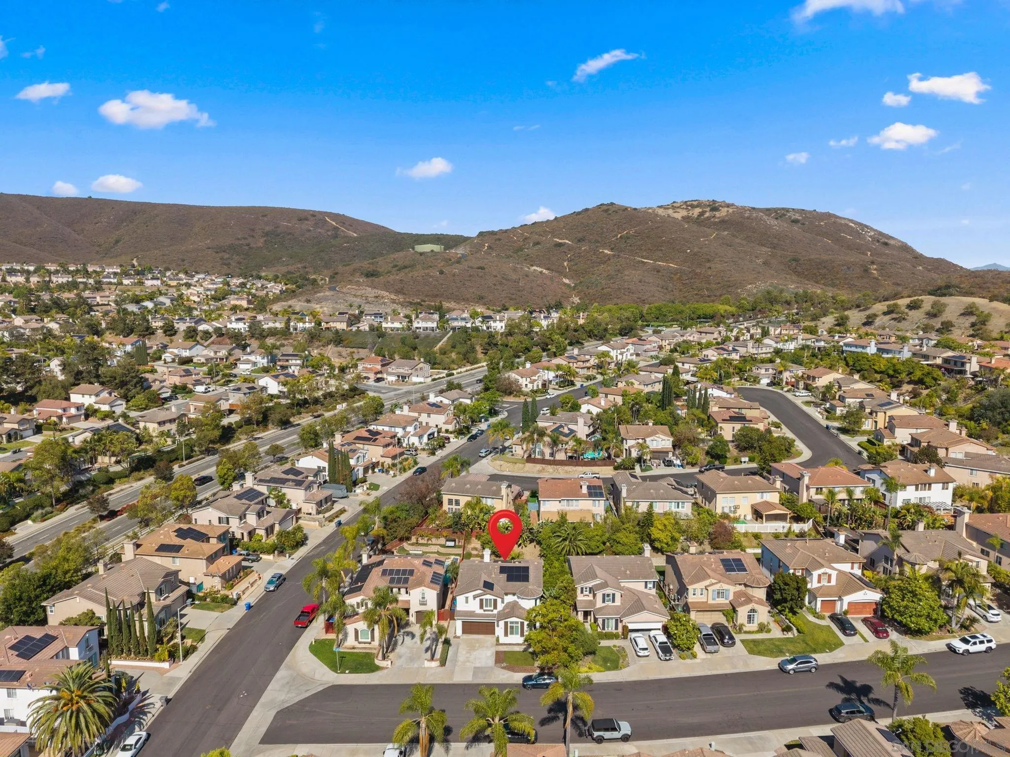 https://cdn.realtyfeed.com/cdn/127/260014038/1d1081b06618e64c15e80a316abc73fa.webp