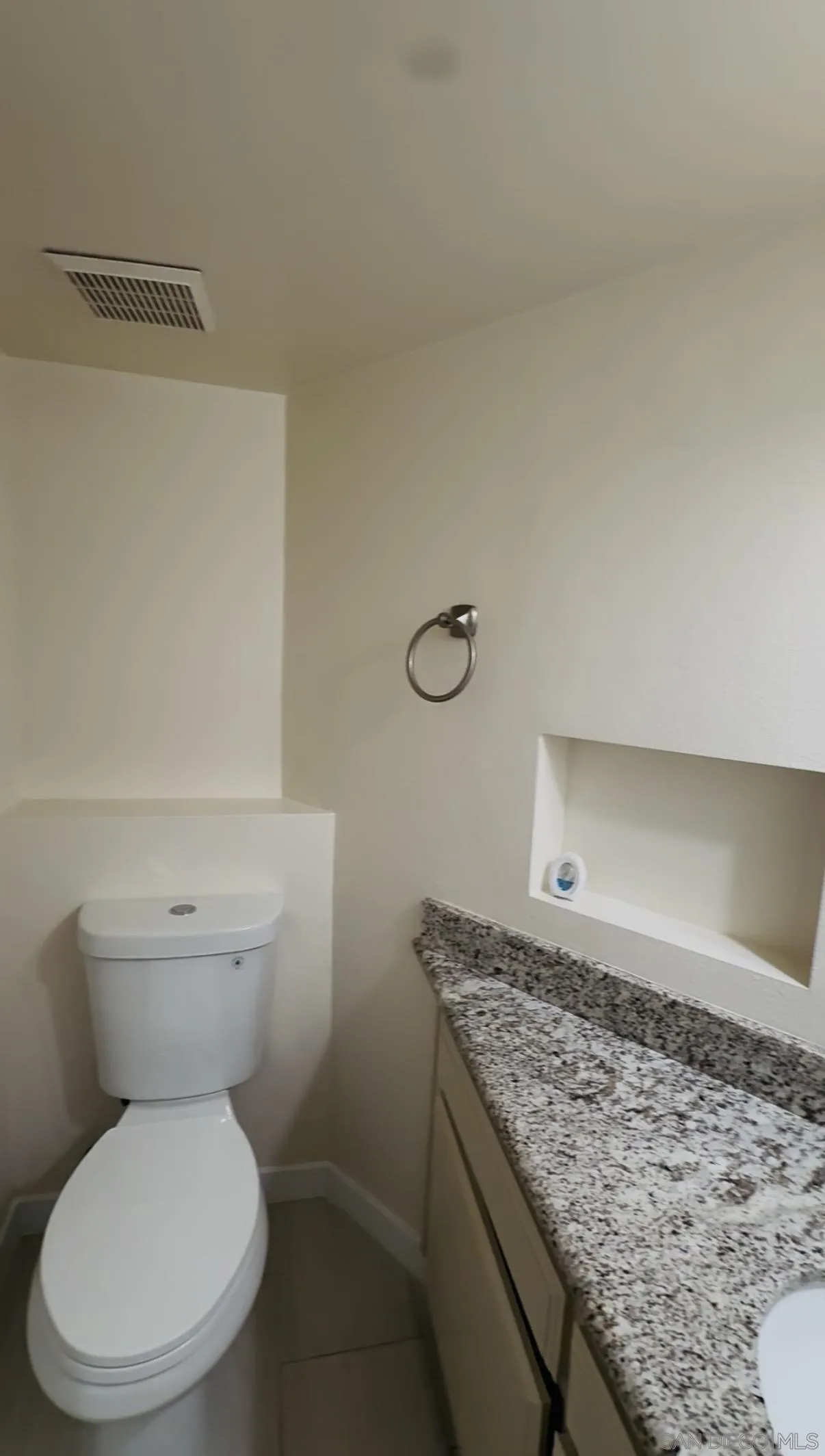 Photo #7: 260014039 Listing: Photo #7