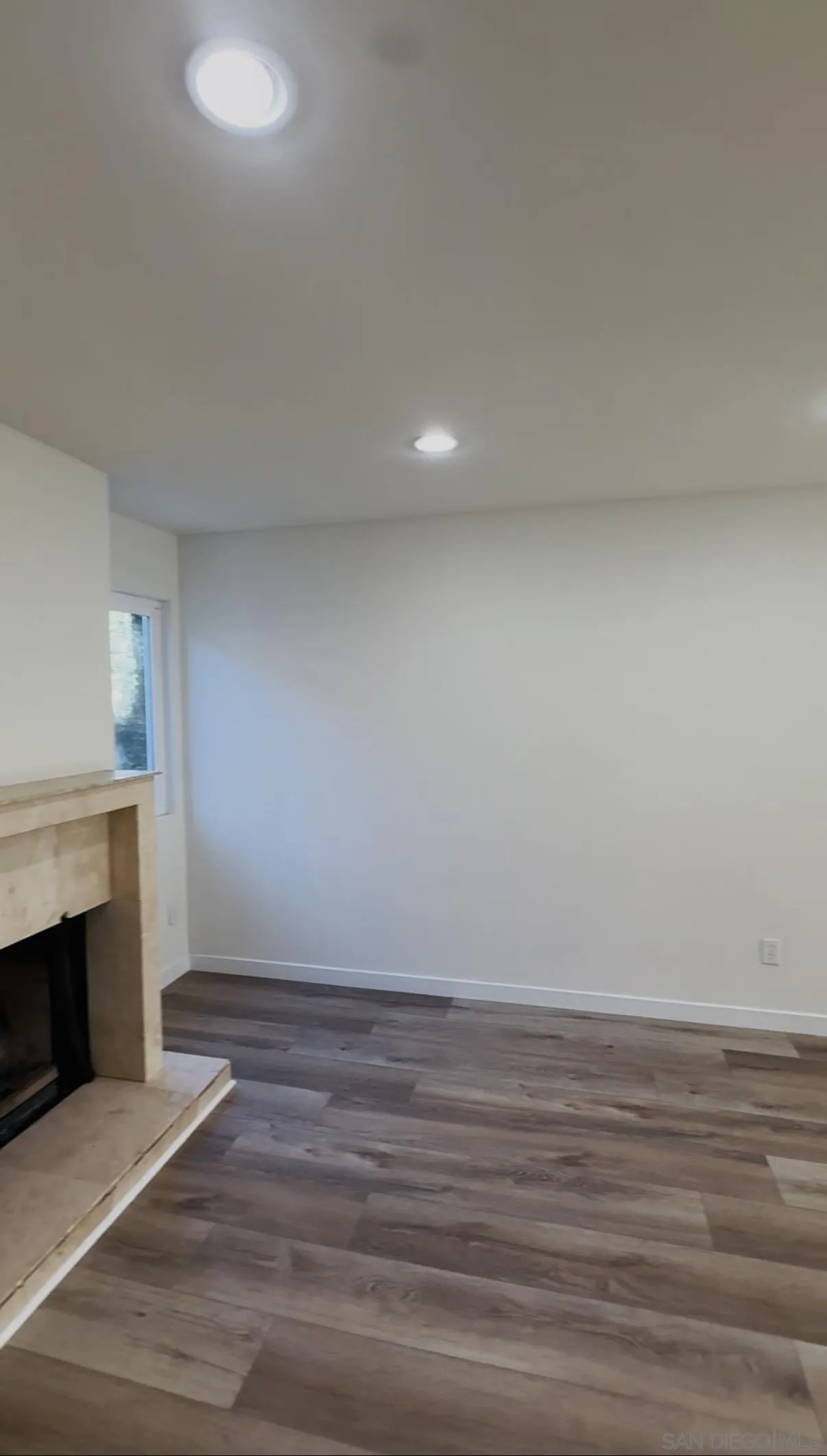 Photo #2: 260014039 Listing: Photo #2