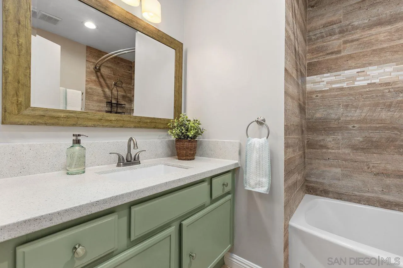 https://cdn.realtyfeed.com/cdn/127/260014042/28c569be5354ccebb6ae9d29851ca70f.webp