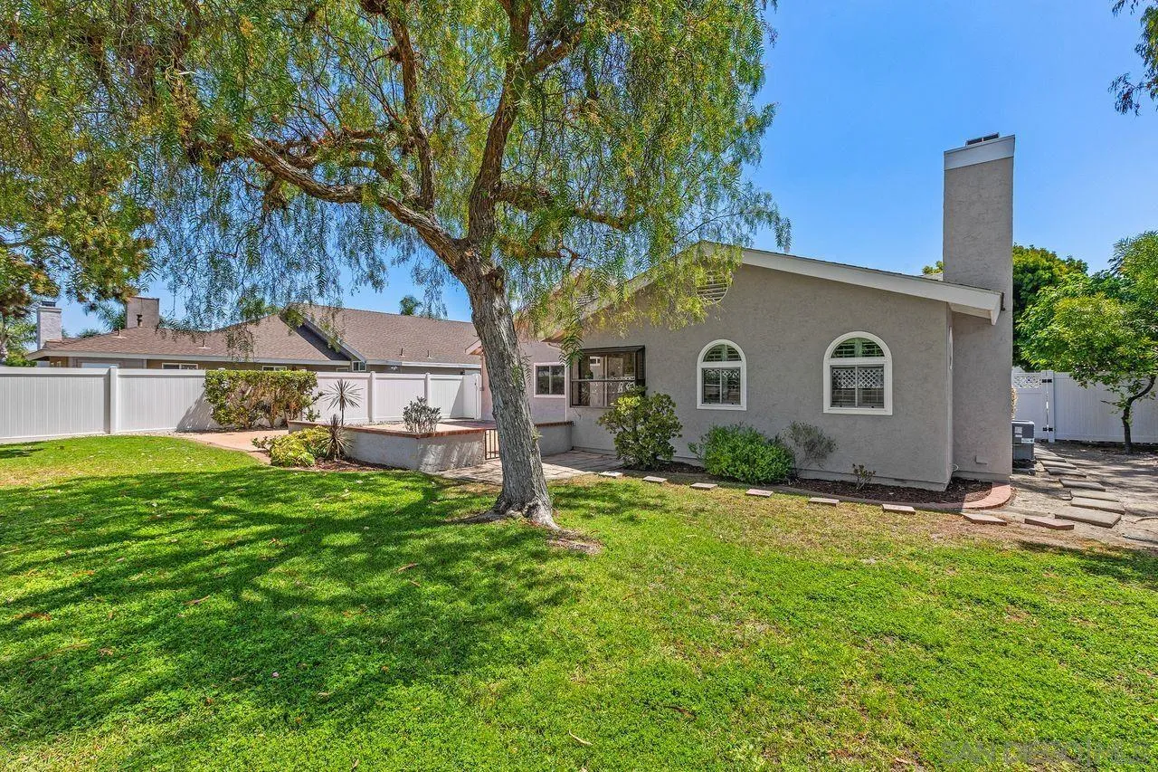 https://cdn.realtyfeed.com/cdn/127/260014042/d57c056663177e60c9c663079cb26894.webp