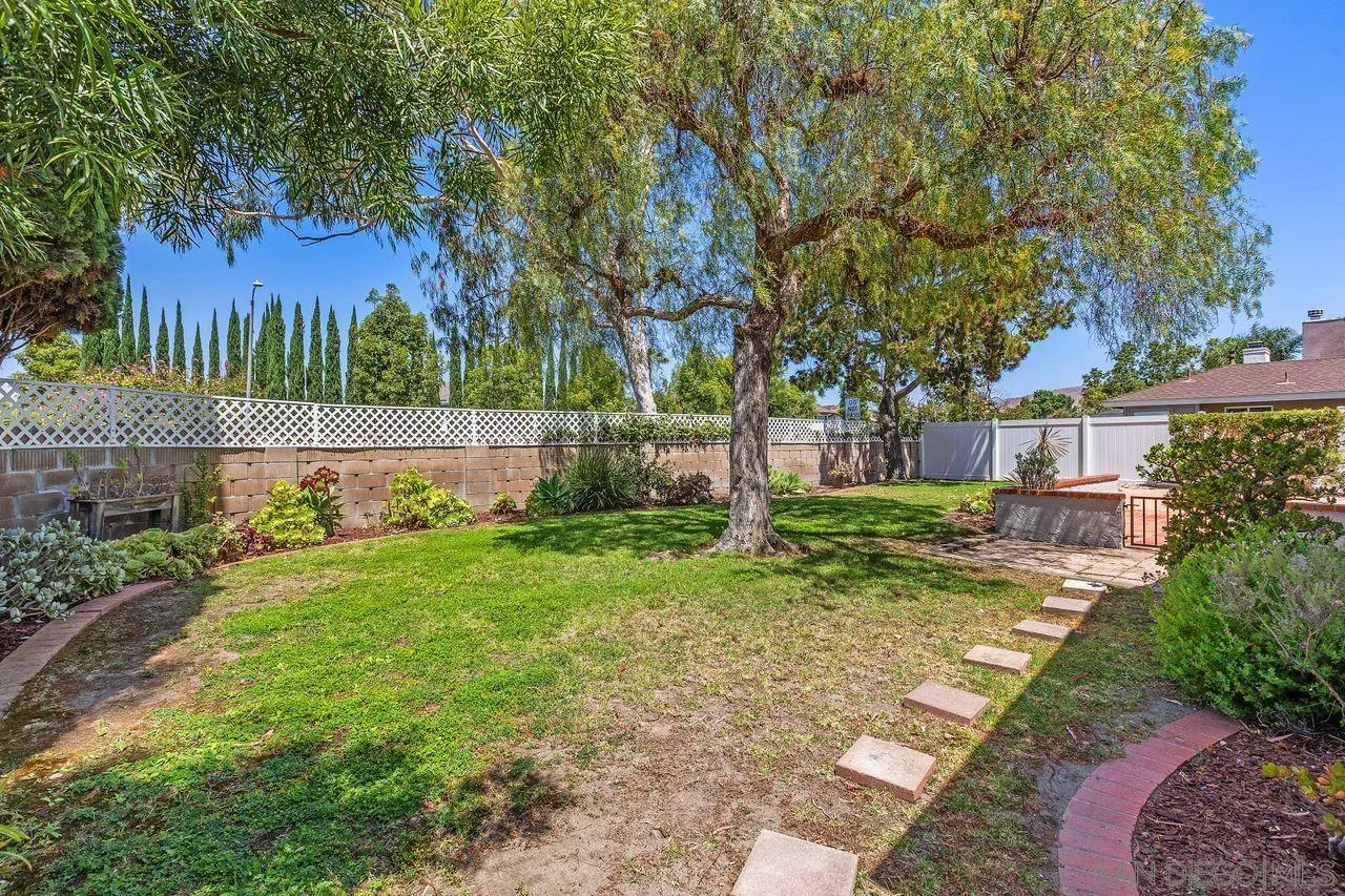 https://cdn.realtyfeed.com/cdn/127/260014042/d75fca1453730891fa61500a63823eb6.webp