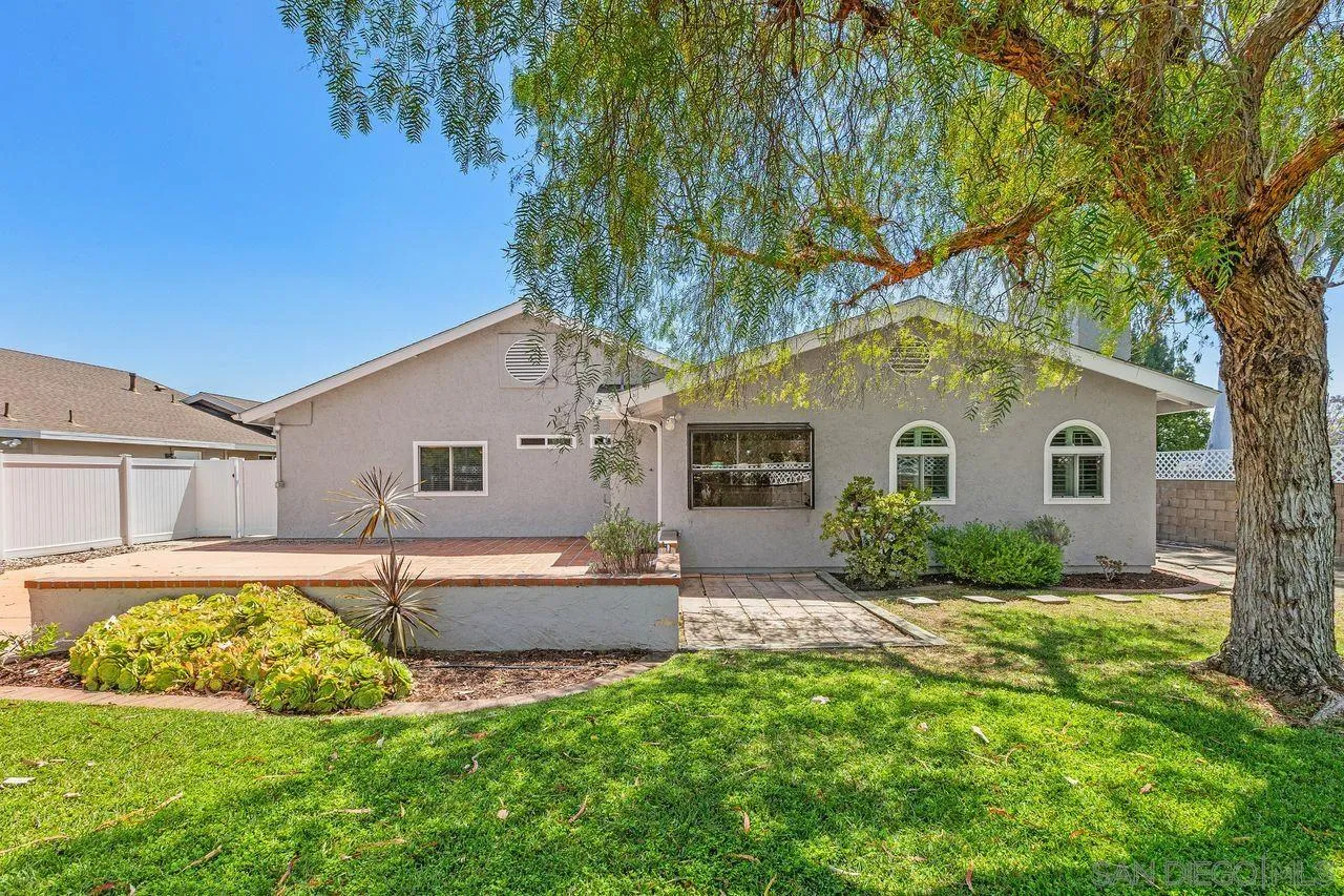 https://cdn.realtyfeed.com/cdn/127/260014042/e1f4a325c7f3ea4b458139ae5c15cd74.webp