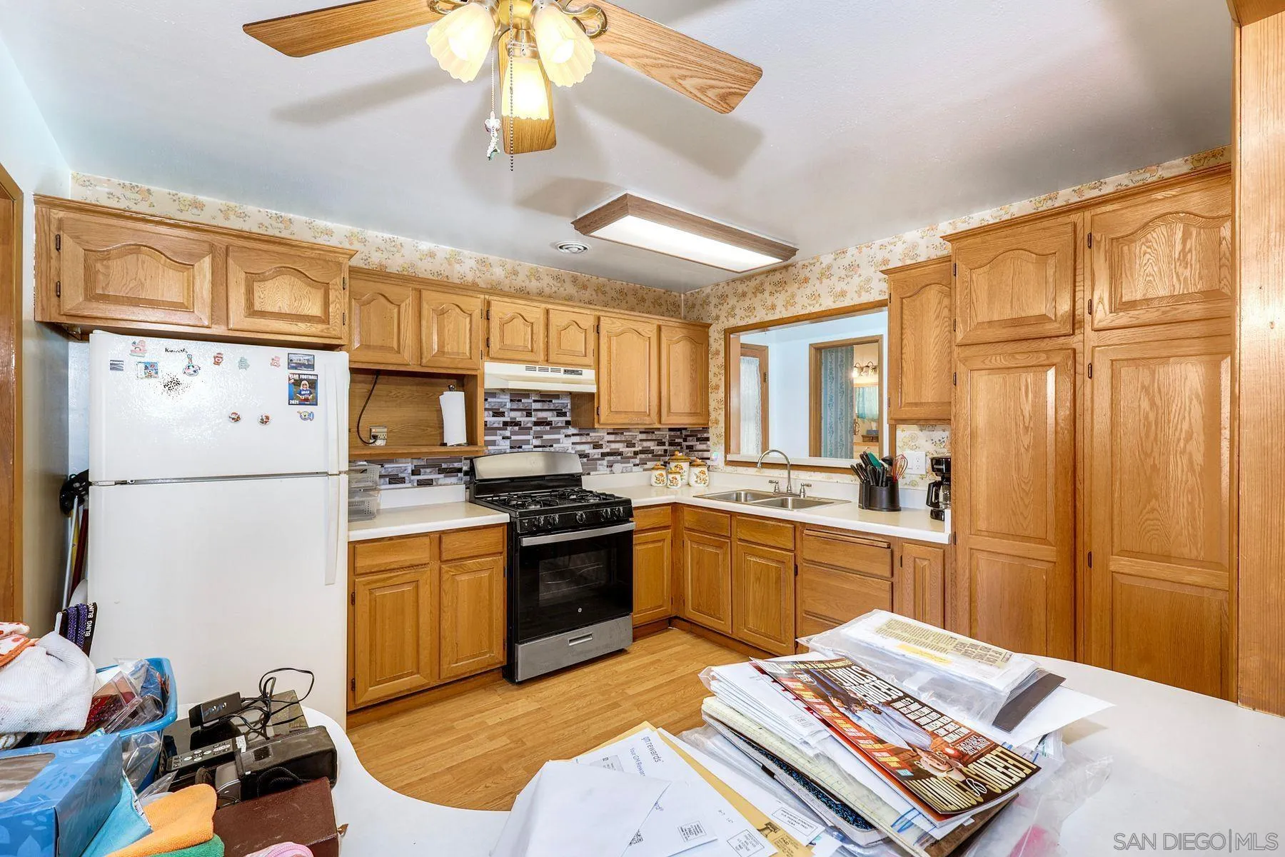 https://cdn.realtyfeed.com/cdn/127/260014043/4737fd0daa21323b32de4aa0f66997df.webp