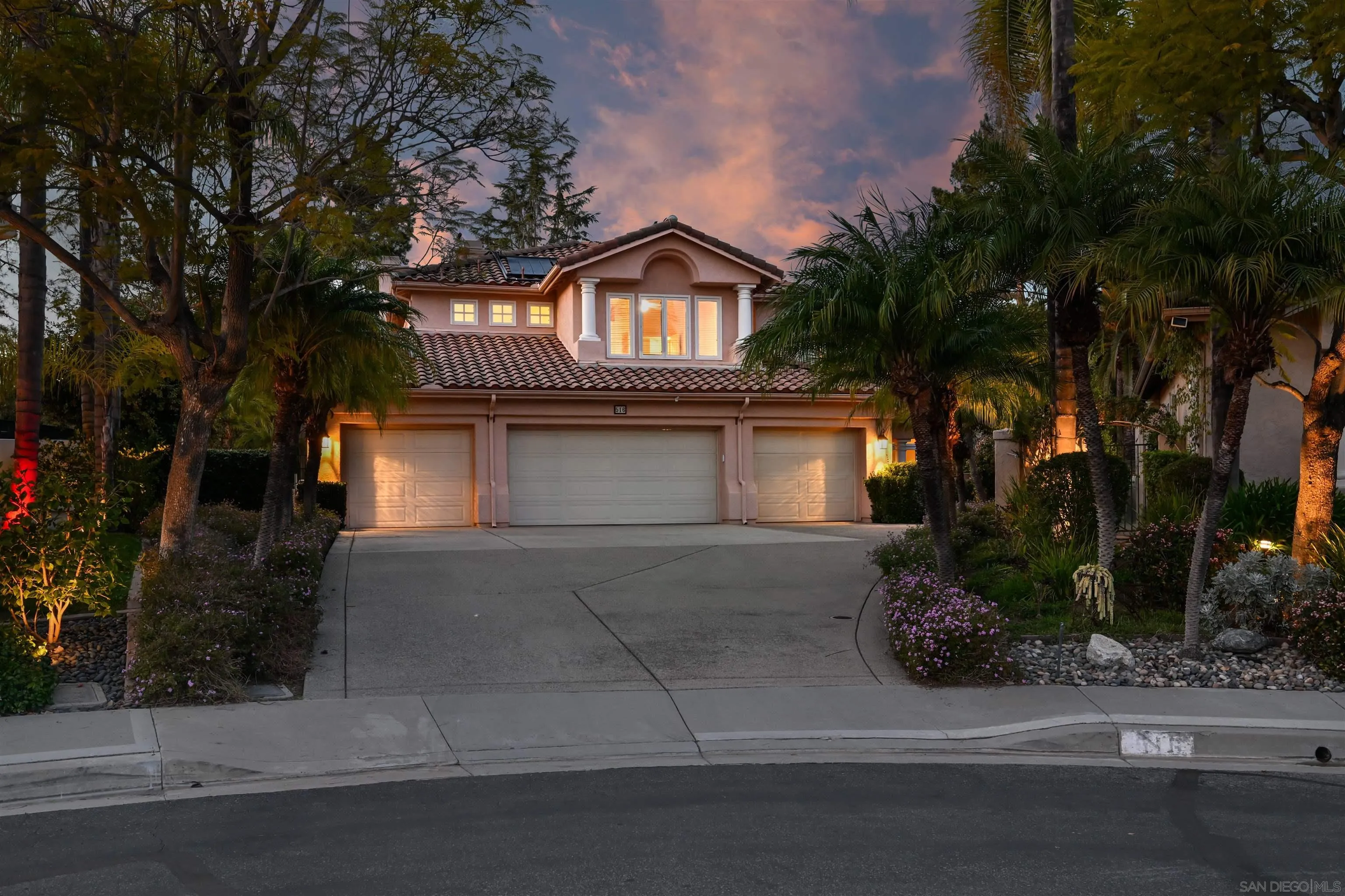 Escondido, CA 92029
